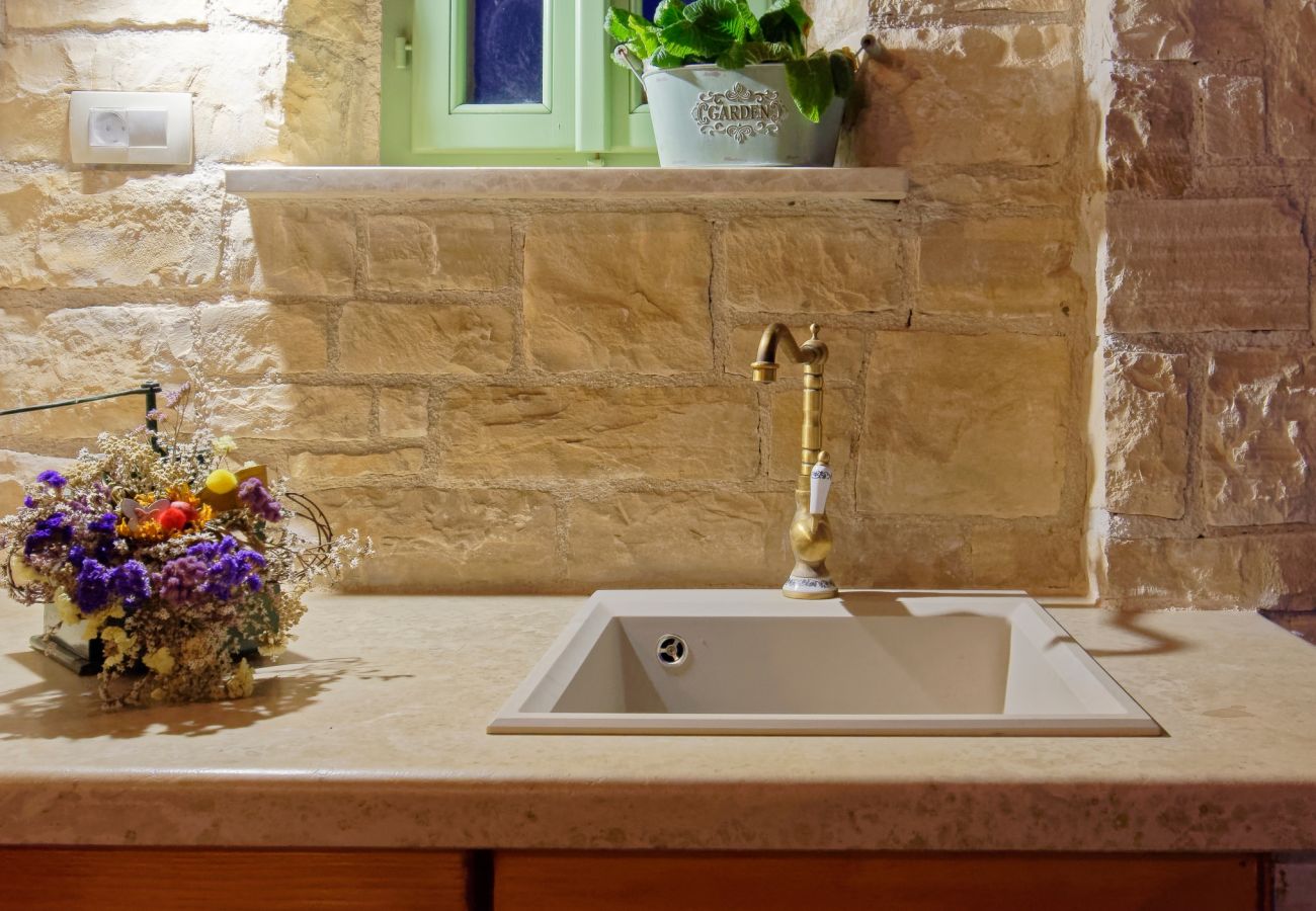 Вилла на Srebrnići - Villa Stella Polaris for 8 persons in Central Istria with private pool, sea view, large garden & kids playground