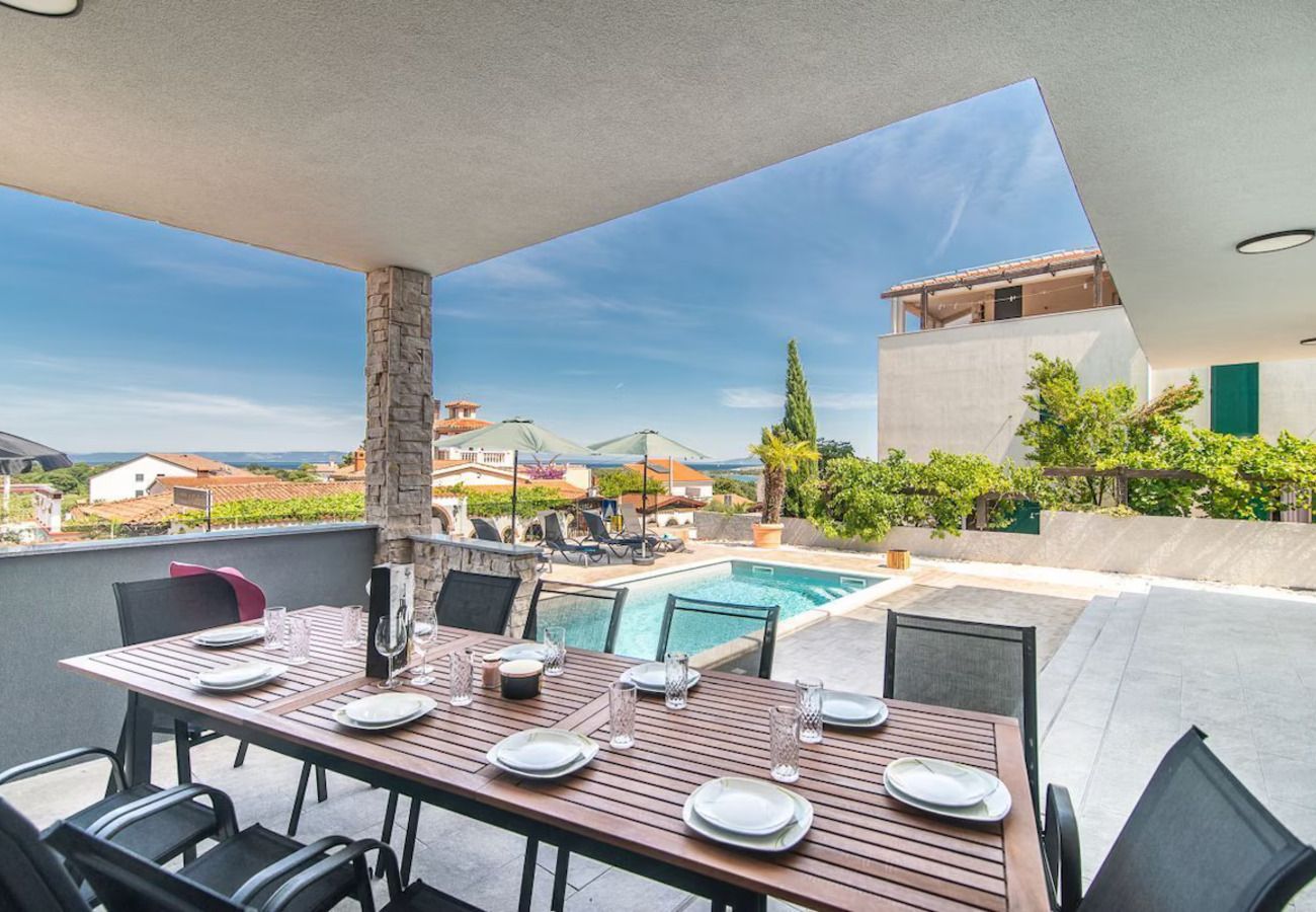 Вилла на Ližnjan - Villa Ancora near Medulin for 10 persons with private pool & pet friendly - only 800 meters from beach