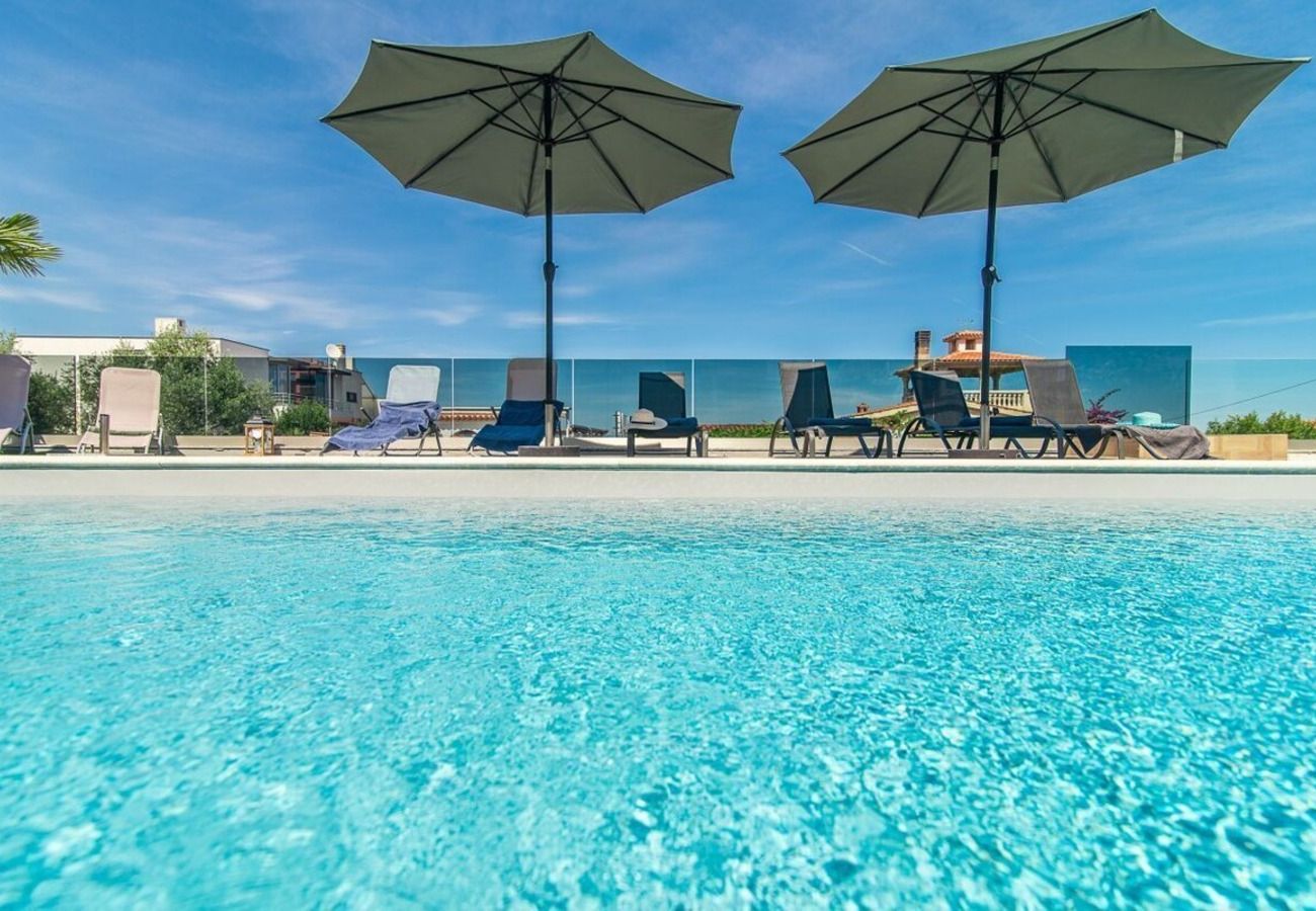 Вилла на Ližnjan - Villa Ancora near Medulin for 10 persons with private pool & pet friendly - only 800 meters from beach