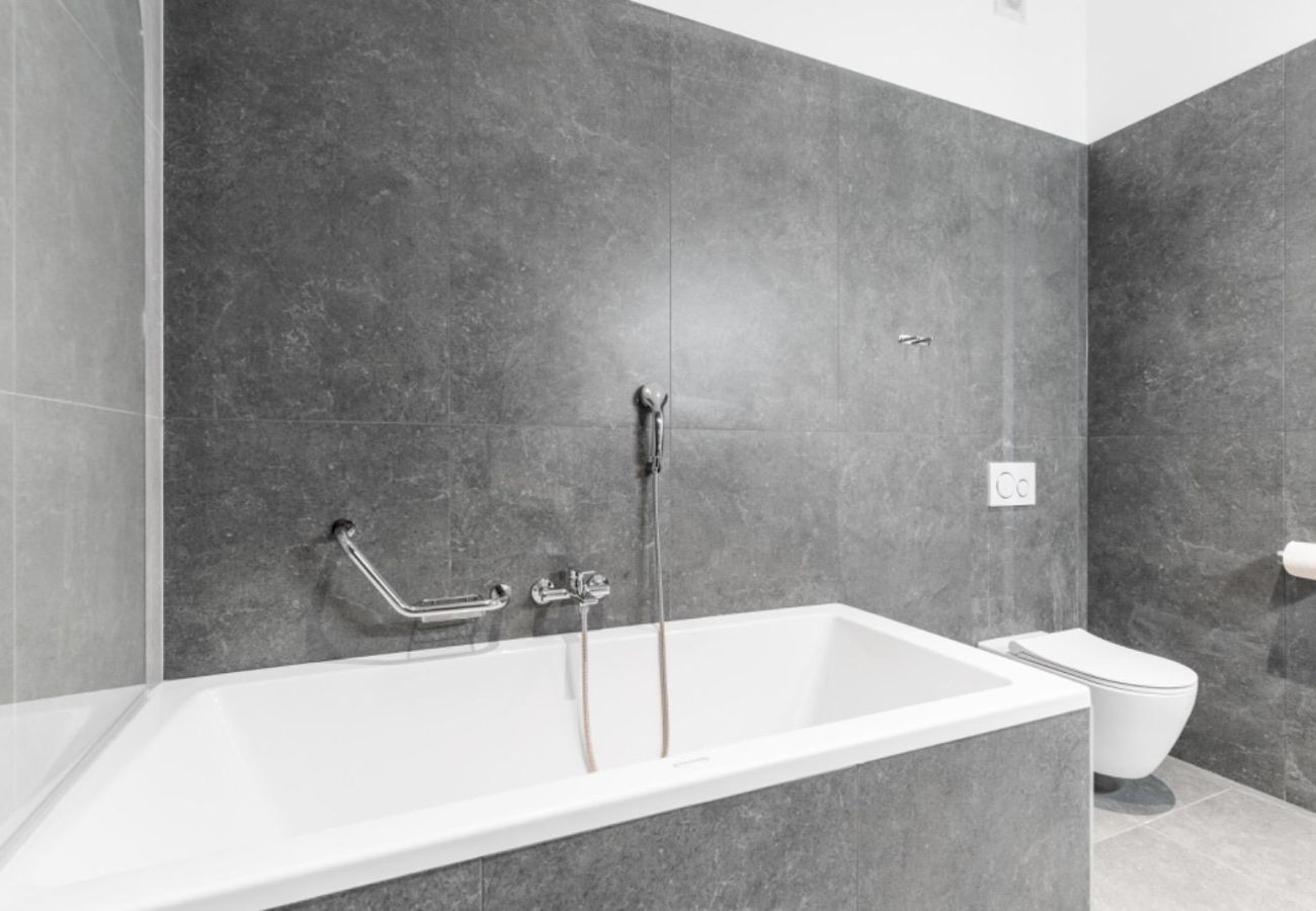 Вилла на Deklici - Villa Nura for 8 persons near Poreč with 36 m2 heated pool, with sauna & sea view 