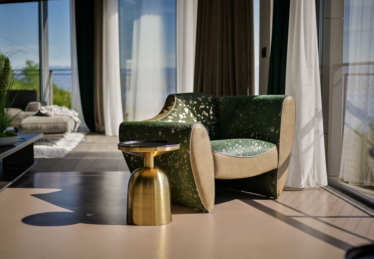 Вилла на Mošcenice - Luxury Villa Vista Hills for 14 persons near Opatija with heated pool, sea view & wellness 