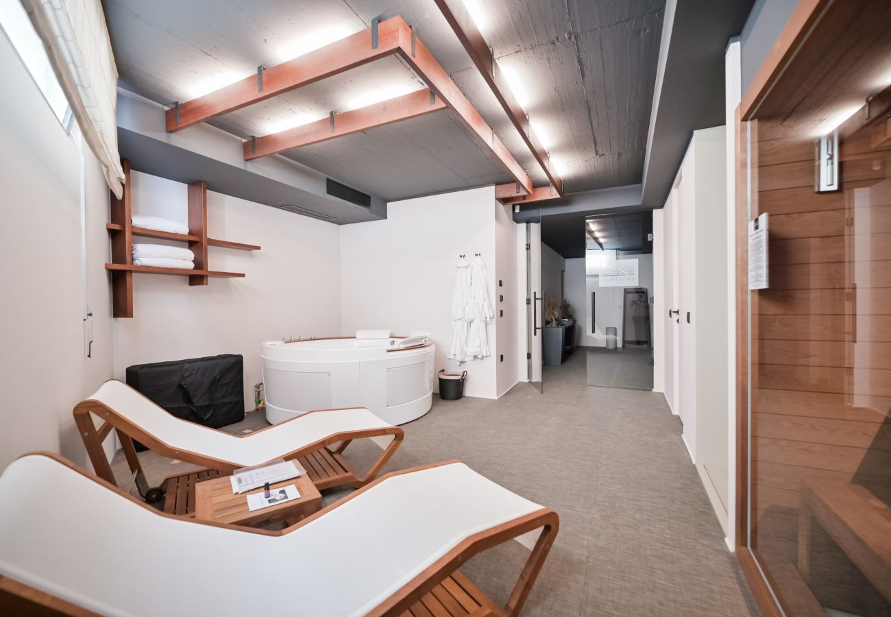 Вилла на Mošcenice - Luxury Villa Vista Hills for 14 persons near Opatija with heated pool, sea view & wellness 