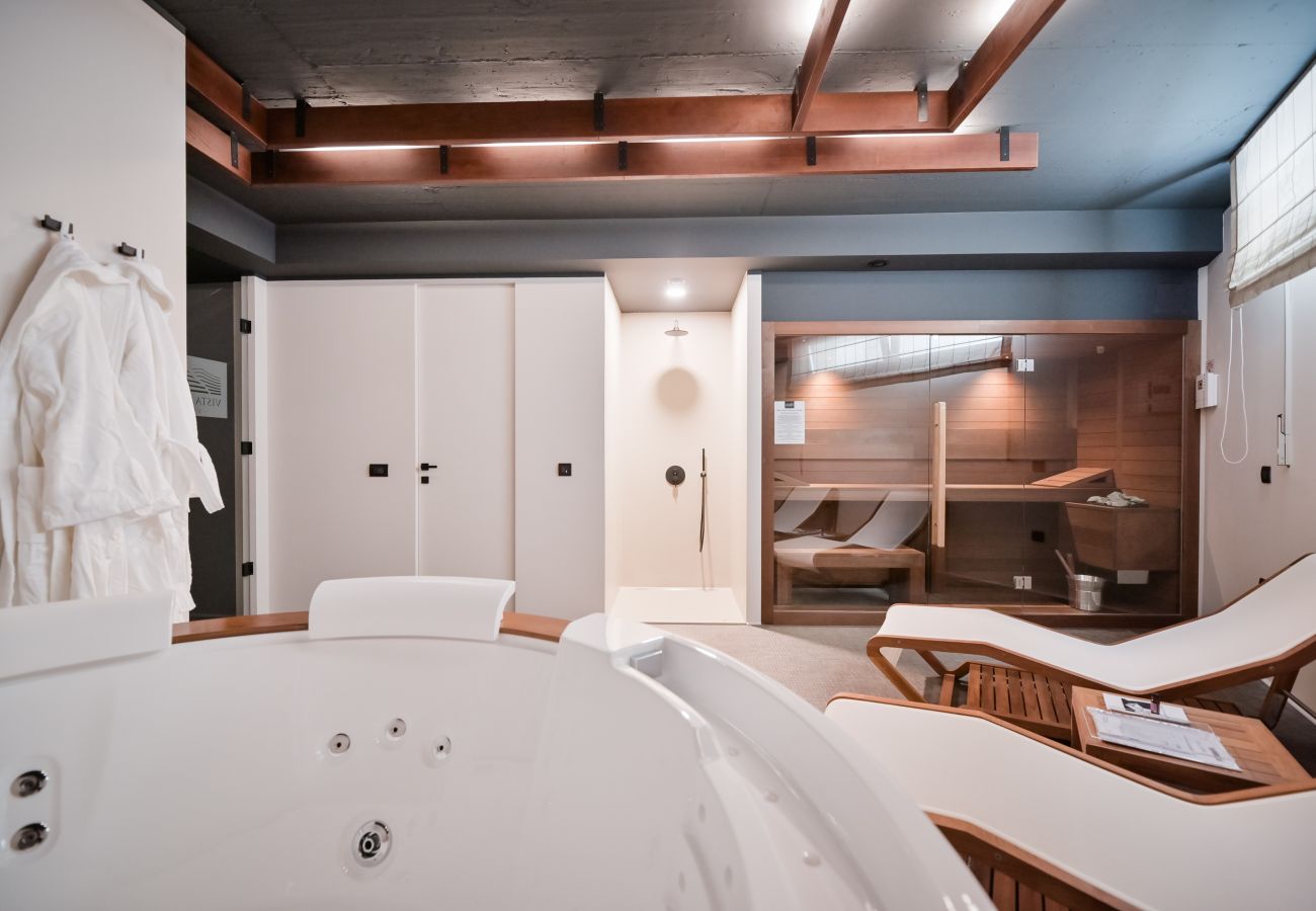 Вилла на Mošcenice - Luxury Villa Vista Hills for 14 persons near Opatija with heated pool, sea view & wellness 