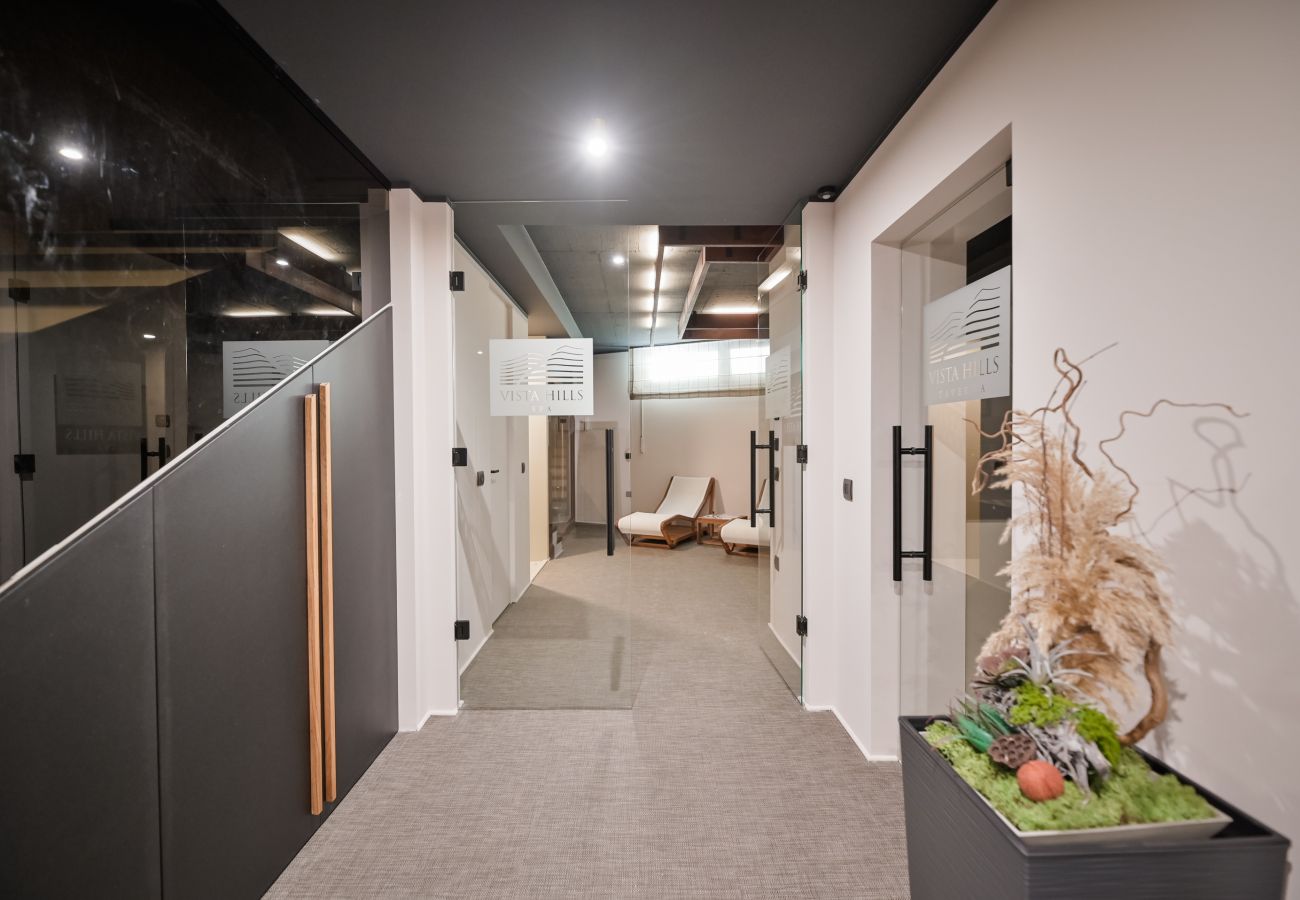 Вилла на Mošcenice - Luxury Villa Vista Hills for 14 persons near Opatija with heated pool, sea view & wellness 