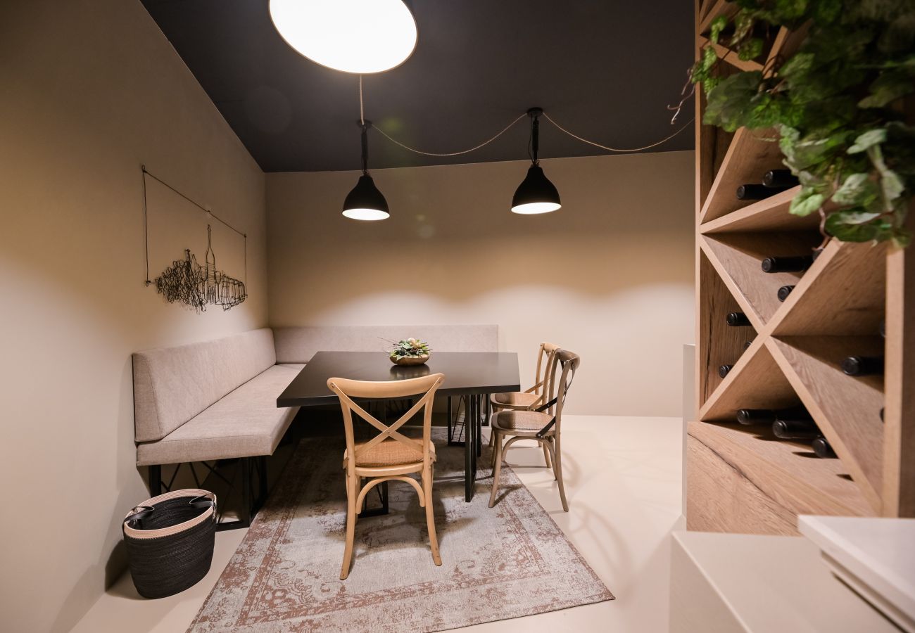 Вилла на Mošcenice - Luxury Villa Vista Hills for 14 persons near Opatija with heated pool, sea view & wellness 