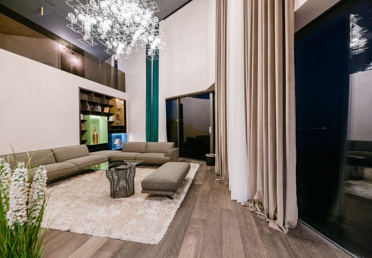 Вилла на Mošcenice - Luxury Villa Vista Hills for 14 persons near Opatija with heated pool, sea view & wellness 