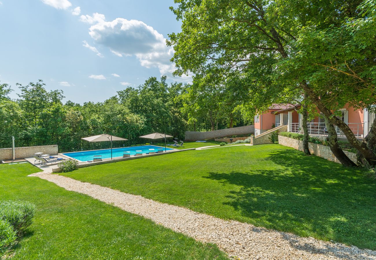 Вилла на Modrušani - Villa Tre Colonne for 10 persons in Central Istria with 60 m2 private pool & sauna 