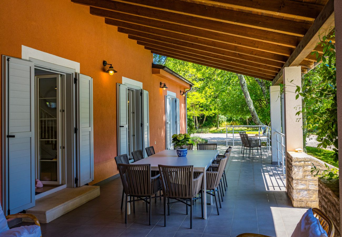 Вилла на Modrušani - Villa Tre Colonne for 10 persons in Central Istria with 60 m2 private pool, mini golf & sauna 