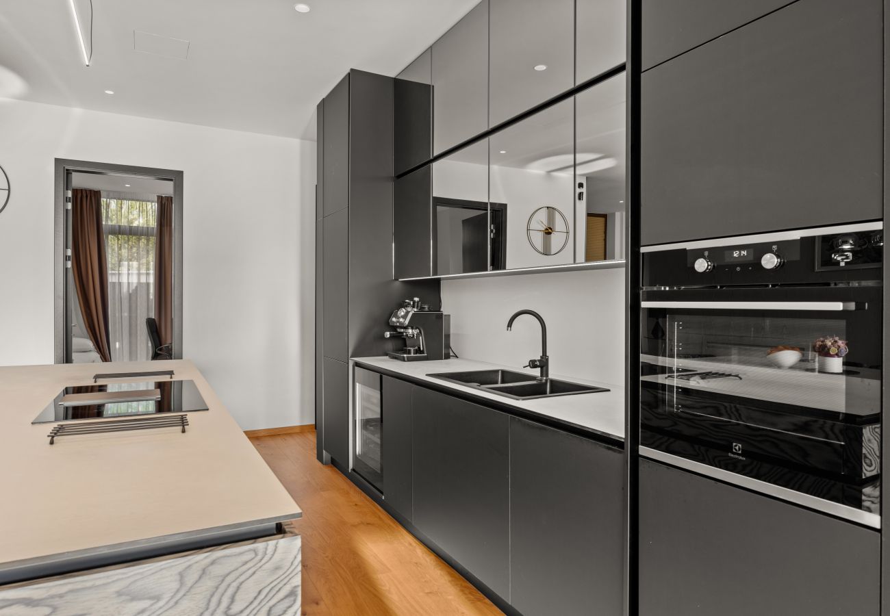 Вилла на Brtonigla - Villa Miracle for 5 persons near Novigrad with wellness area, 50 m2 heated pool & sea view