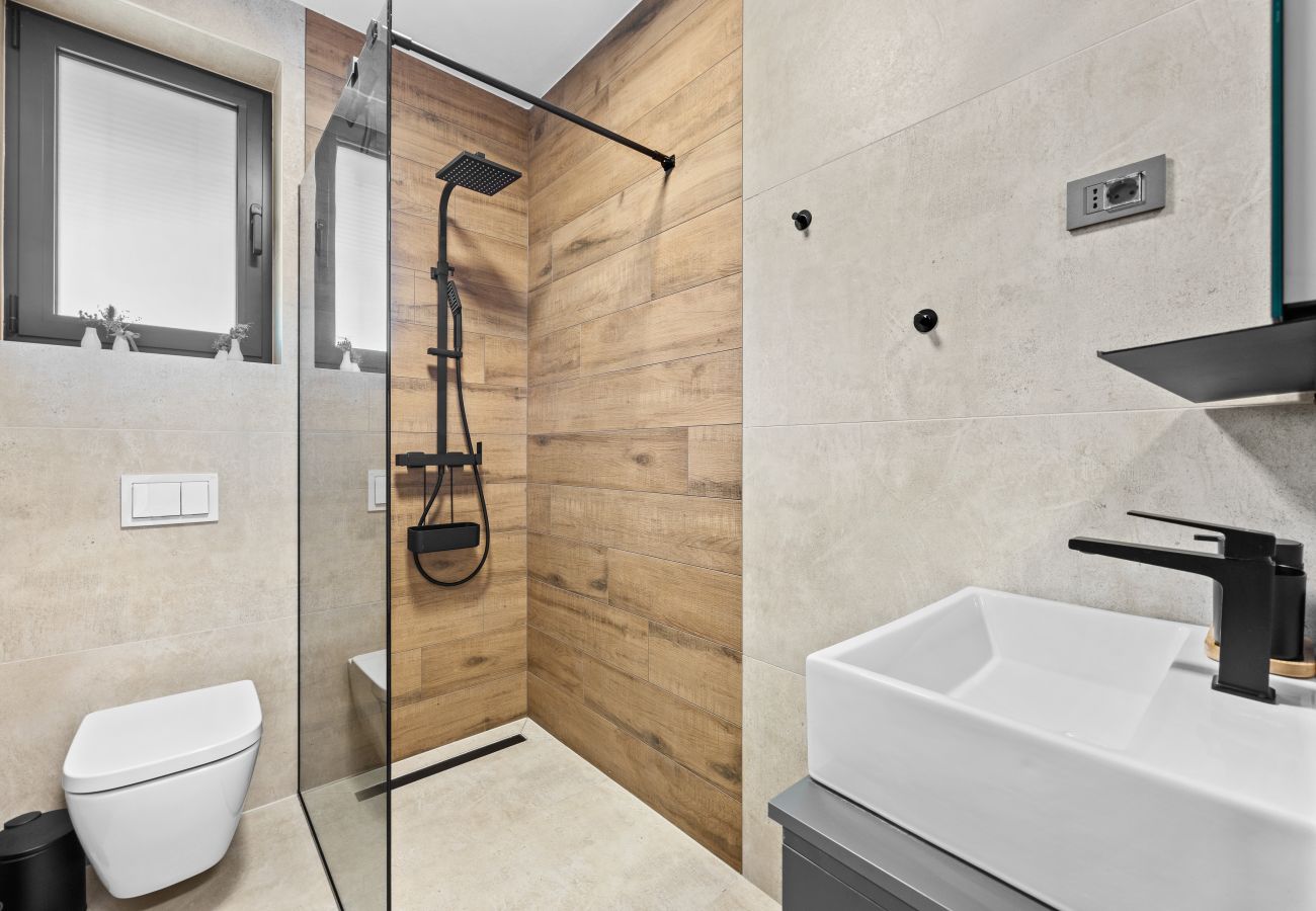 Вилла на Ližnjan - Casa Carla near Medulin for 10 persons with 48 m2 heated pool and beautiful sea view - pet friendly