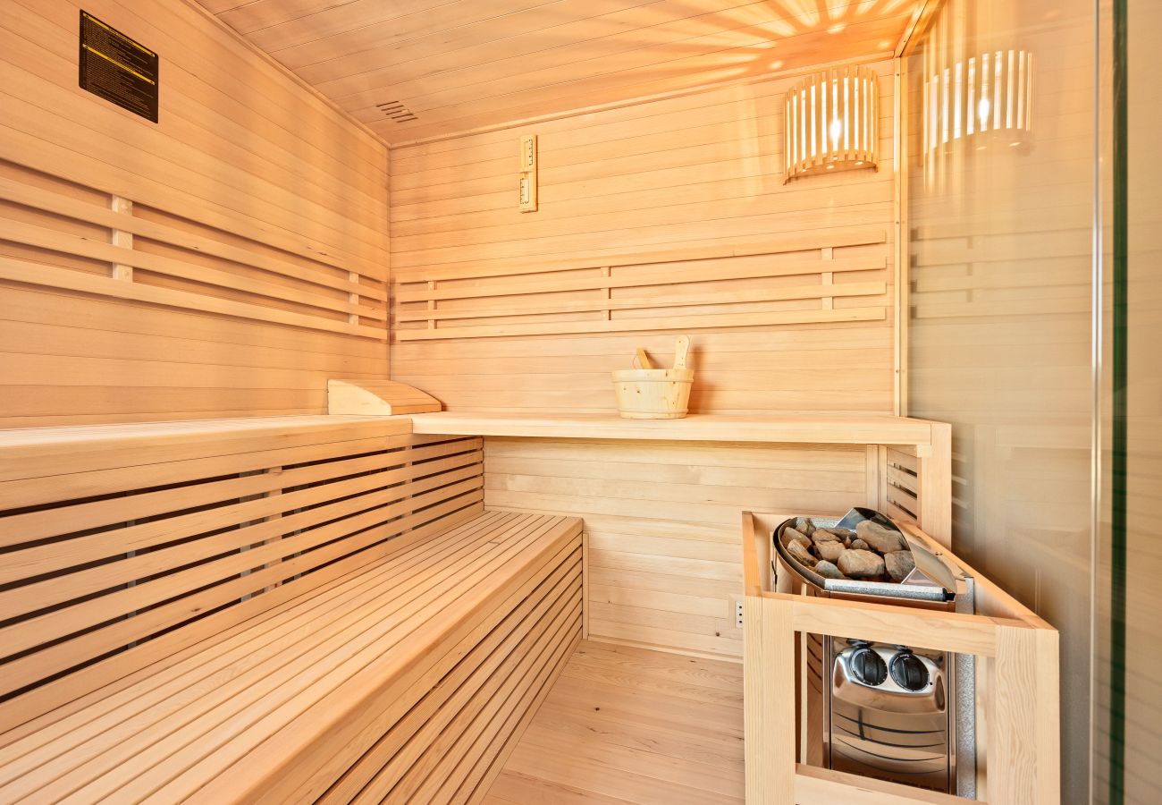 Вилла на Ližnjan - Villa Malena near Medulin for 8 persons with 51 m2 heated pool, wellness & beautiful sea view