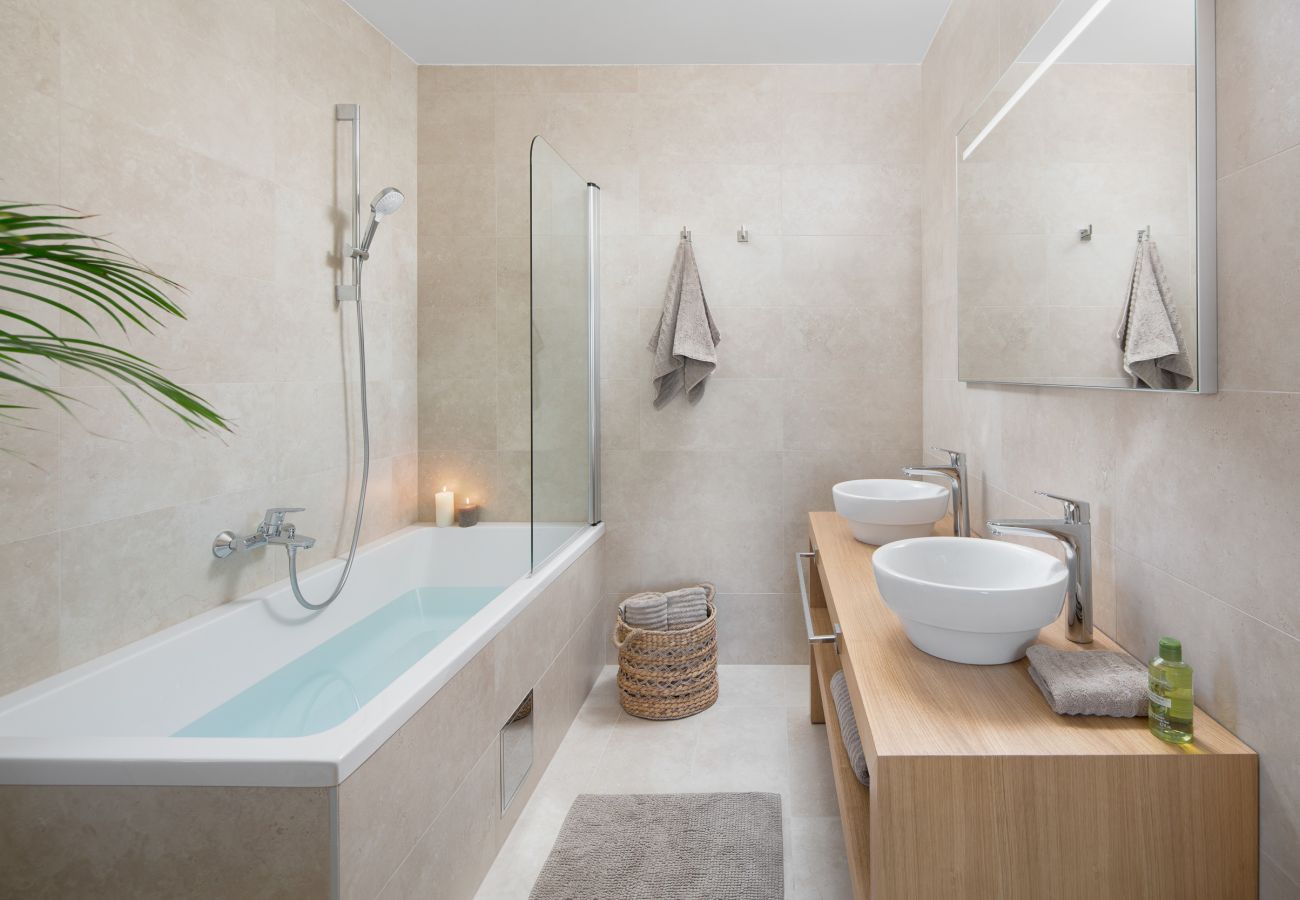 Вилла на Brnobici - Villa Mariva for 8 persons near Poreč with 44 m2 heated pool, sea view, fitness & kids playground