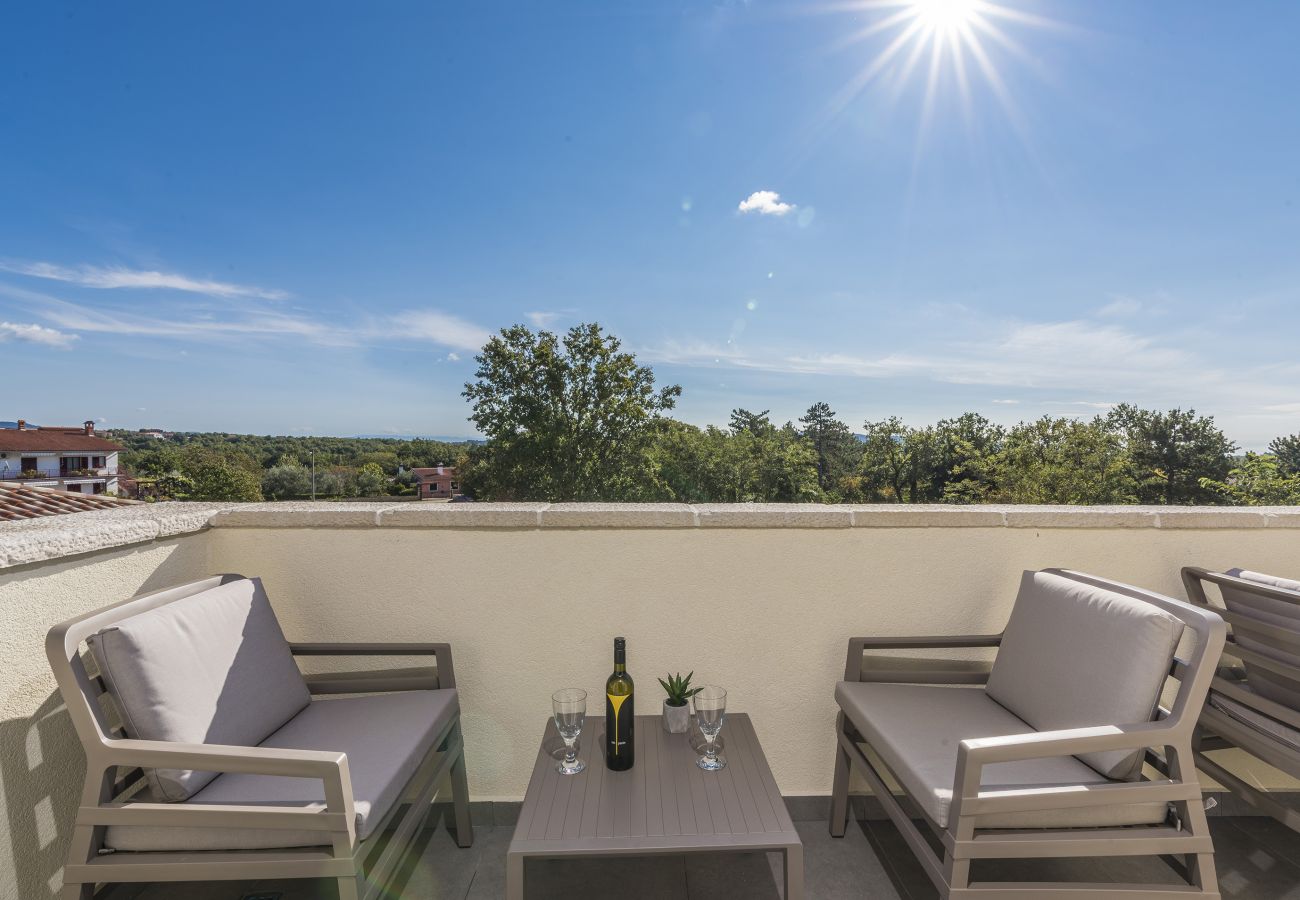 Вилла на Mali Golji - Villa Aurelia near Labin for 9 persons with heated 60 m2 pool, wellness & kids playground