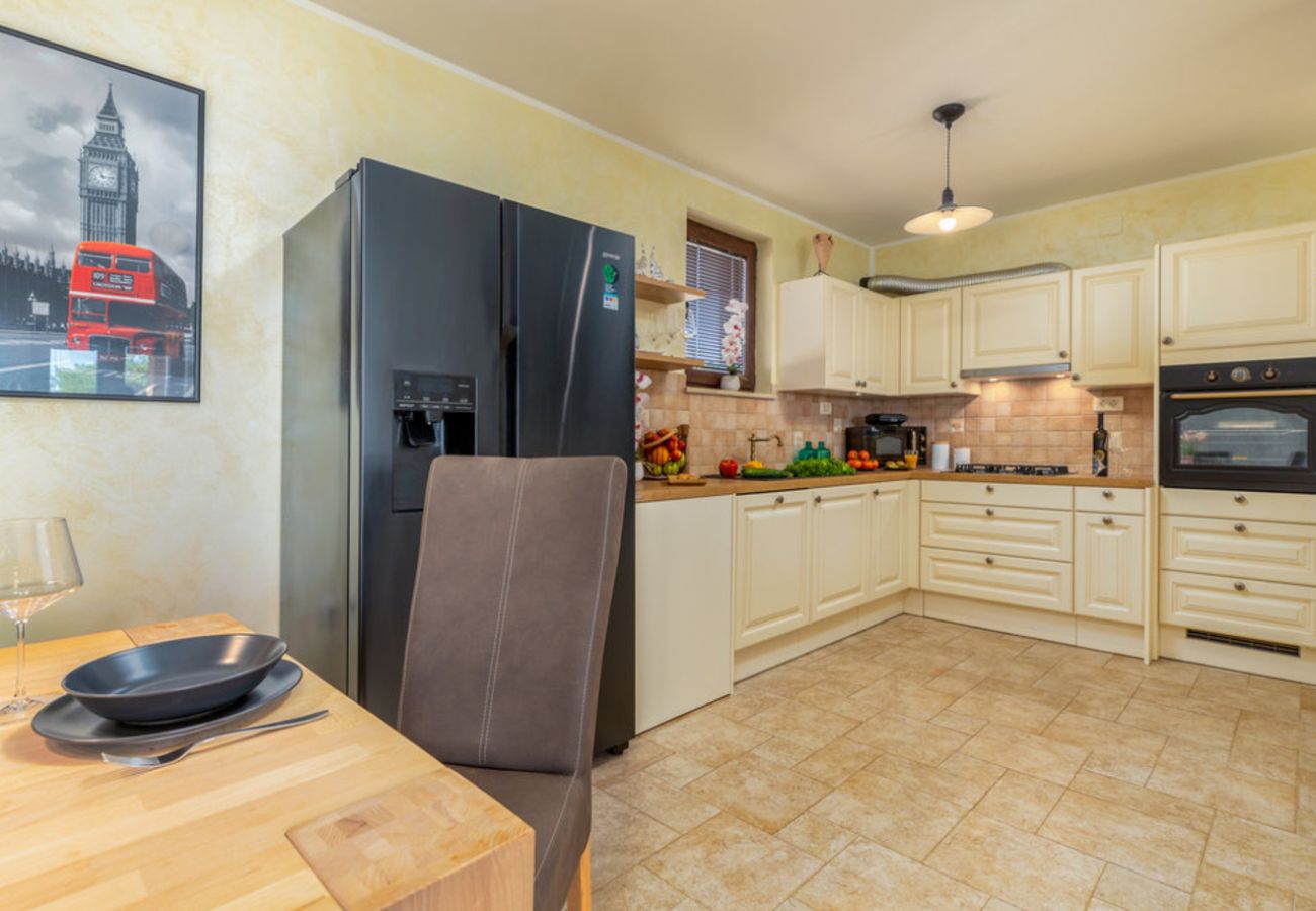 Вилла на Jadreški - Villa Tramontana near Pula for 6 persons with 30m2 private pool 