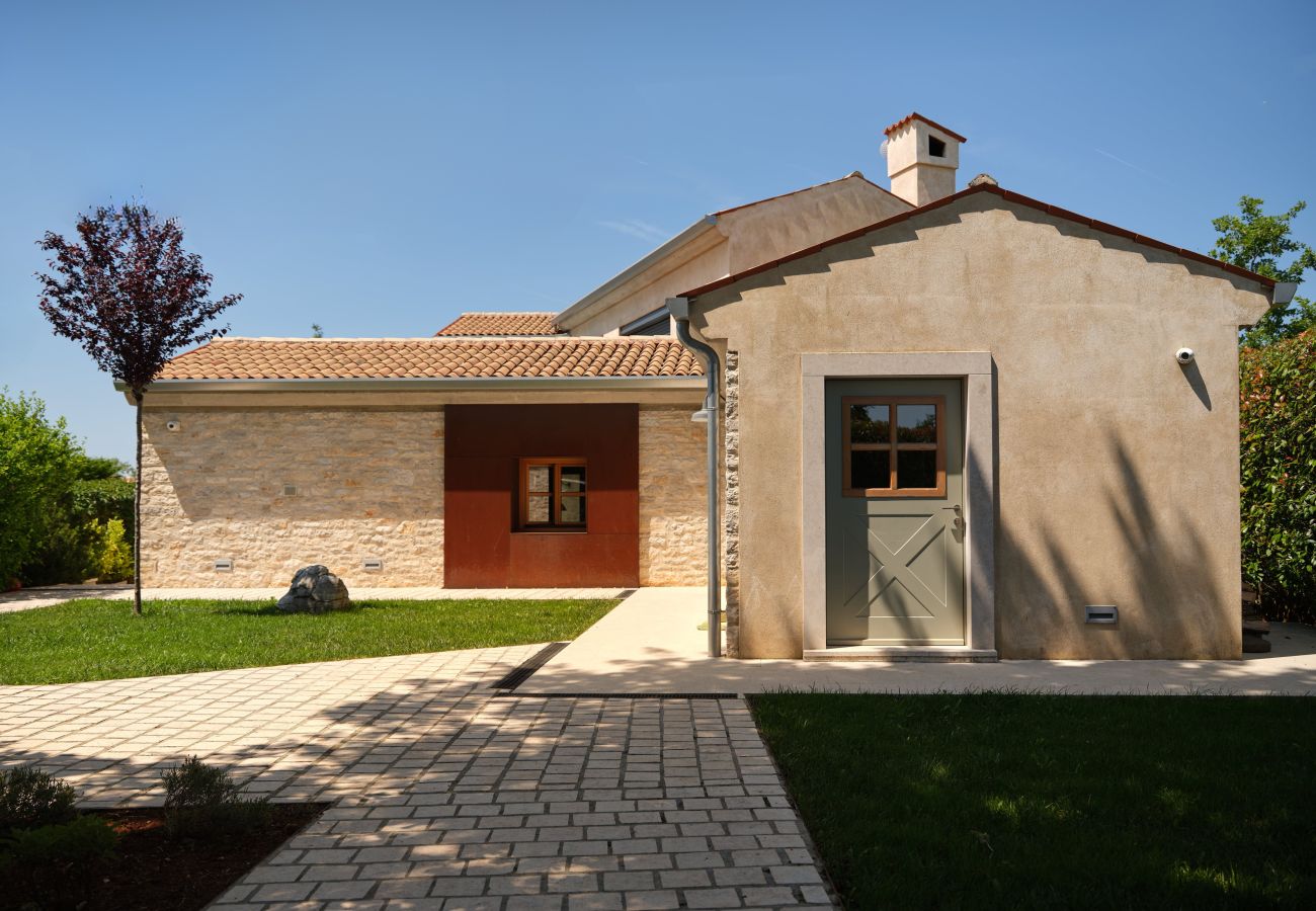 Вилла на Kurili - Casa Labobina near Rovinj for 8 persons with private 32 m2 heated pool - pet friendly