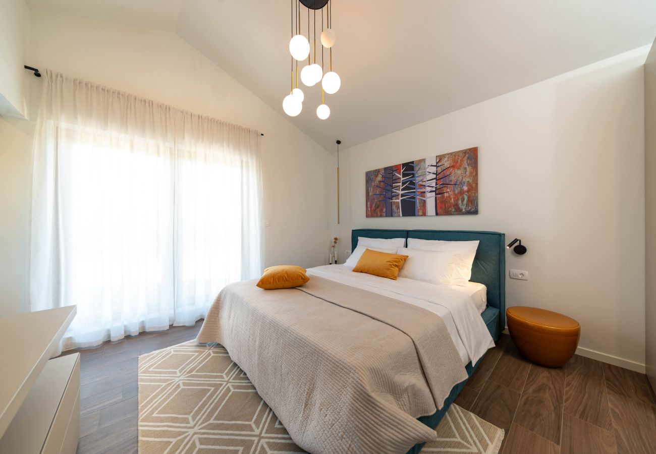 Вилла на Kurili - Villa Natura Silente near Rovinj for 8 people with 40 m2 heated pool, sauna & jacuzzi 