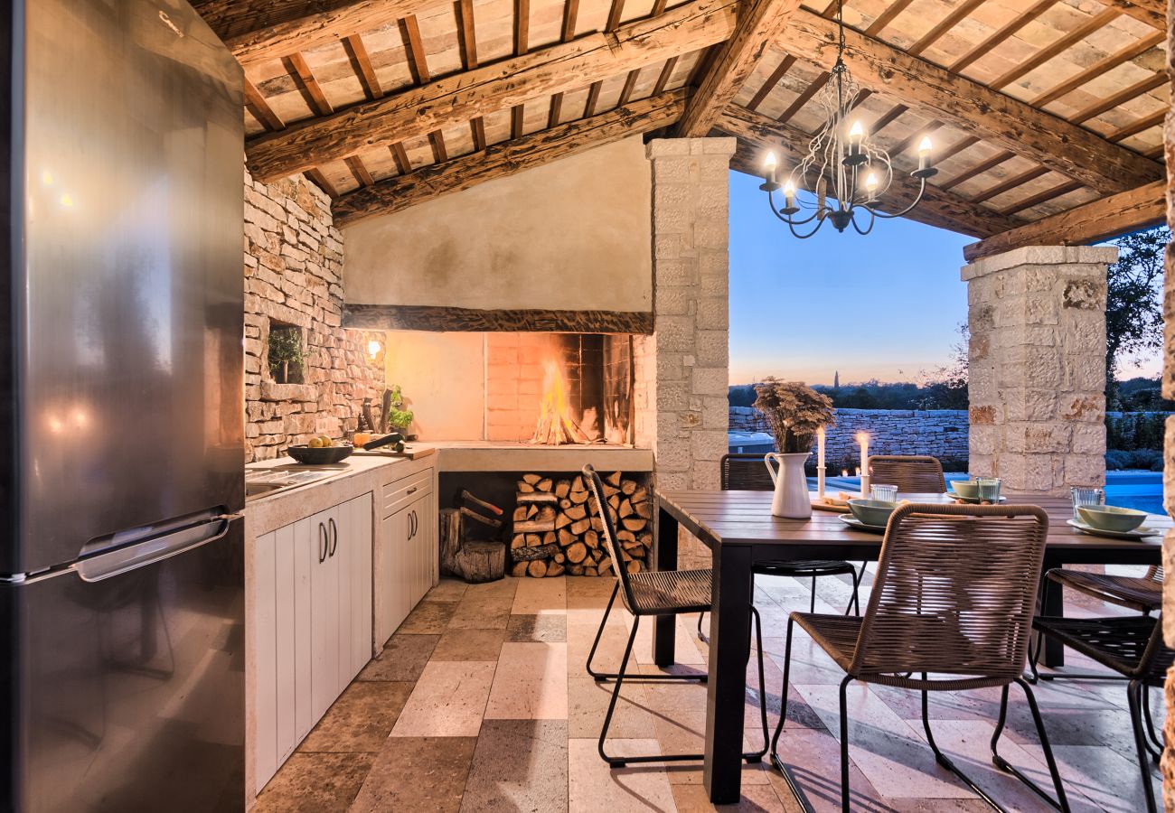 Вилла на Kurili - Charming Villa Spirit of Istria near Rovinj for 6 persons with 32 m2 private pool & jacuzzi