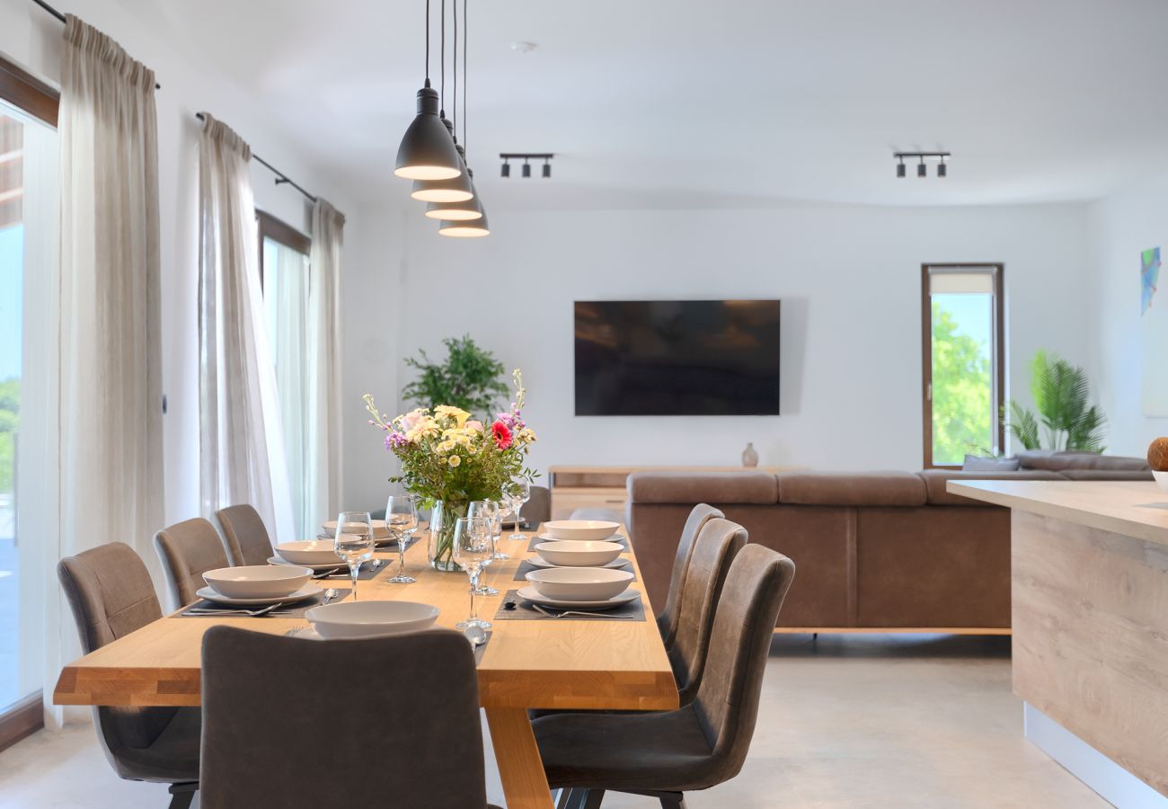 Вилла на Valtura - Villa Sirola near Pula for 8 persons with 36 m2 private pool & kids activities