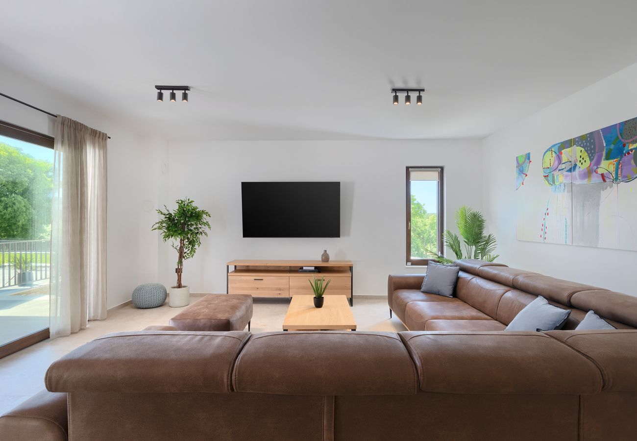 Вилла на Valtura - Villa Sirola near Pula for 8 persons with 36 m2 private pool & kids activities