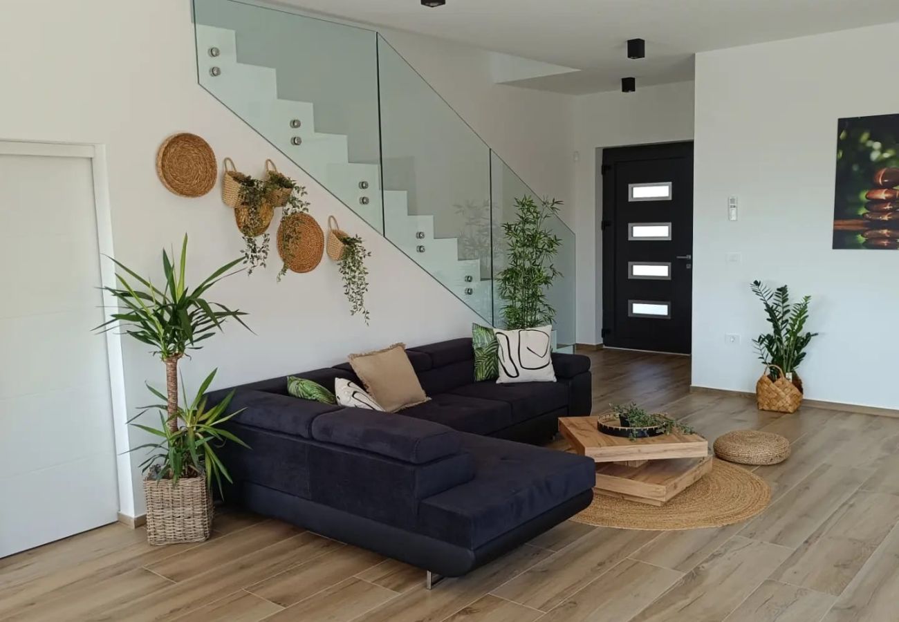 Вилла на Pomer - Villa Pergosa near Medulin for 8 persons with 38 m2 pool, sea view - only 200 meters from beach