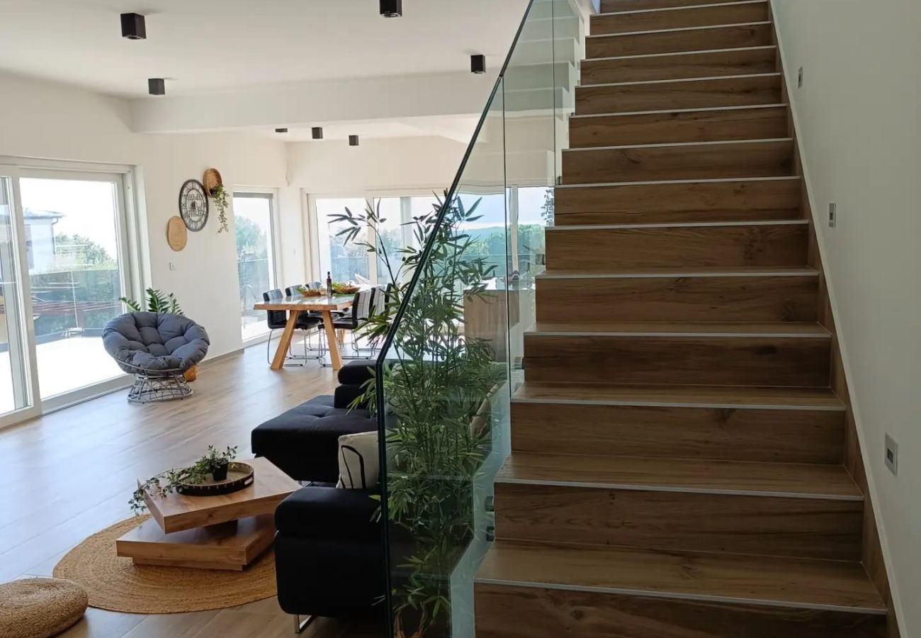 Вилла на Pomer - Villa Pergosa near Medulin for 8 persons with 38 m2 pool, sea view - only 200 meters from beach