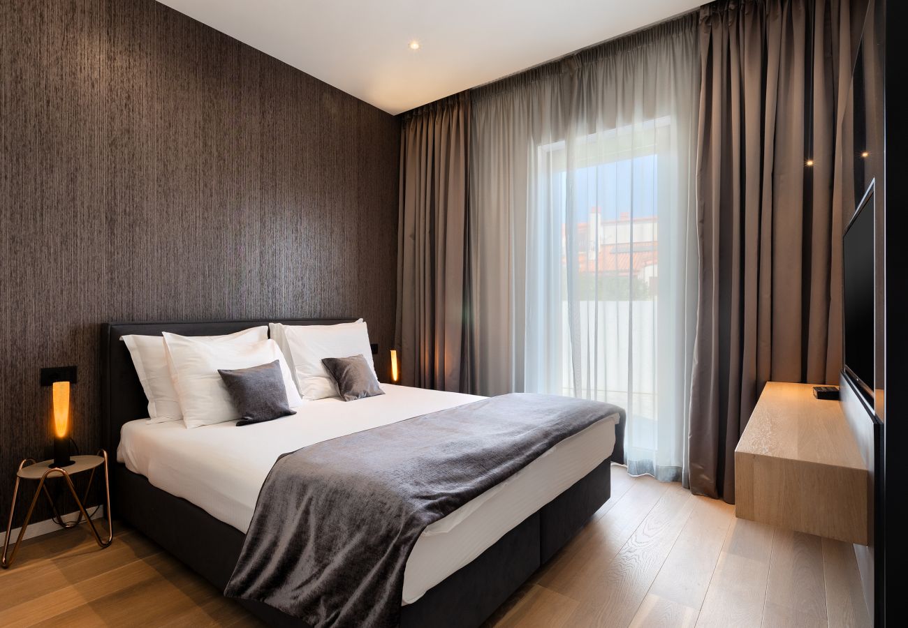 Вилла на Vintijan - Luxury Villa PS Deluxe in Pula for 8 persons with 60 m2 heated pool, wellness & sea view