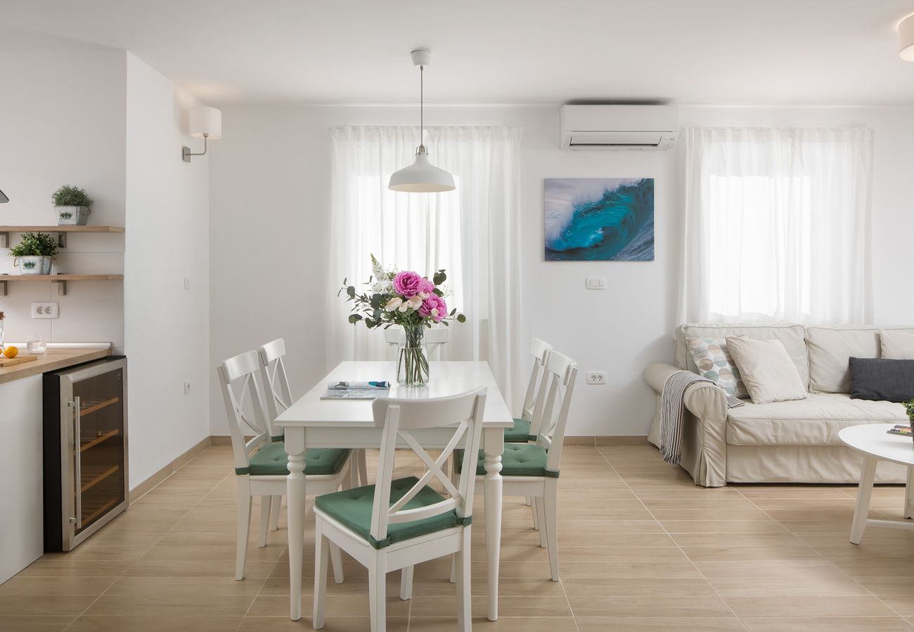 Вилла на Županici - Villa Meadow for 6 persons near Labin - Rabac with 28 m2 heated pool & kids playground