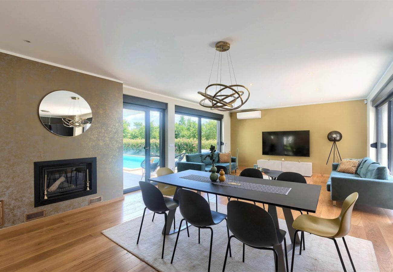 Вилла на Rakalj - Villa Hedone in Rakalj for 6+2 persons with 45 m2 heated pool, wellness & recreational amenities