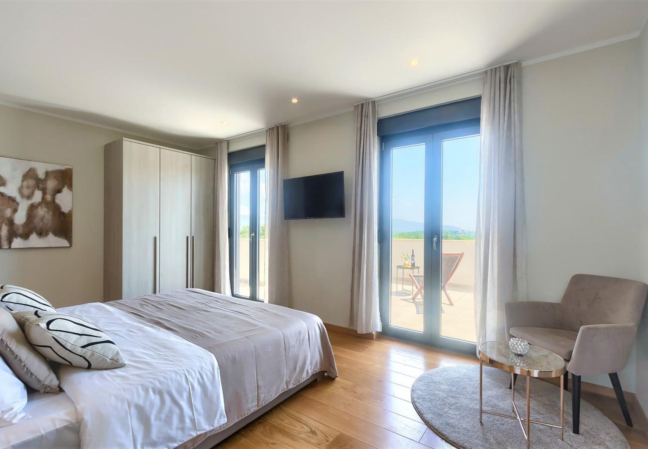 Вилла на Rakalj - Villa Hedone in Rakalj for 6+2 persons with 45 m2 heated pool, wellness & recreational amenities