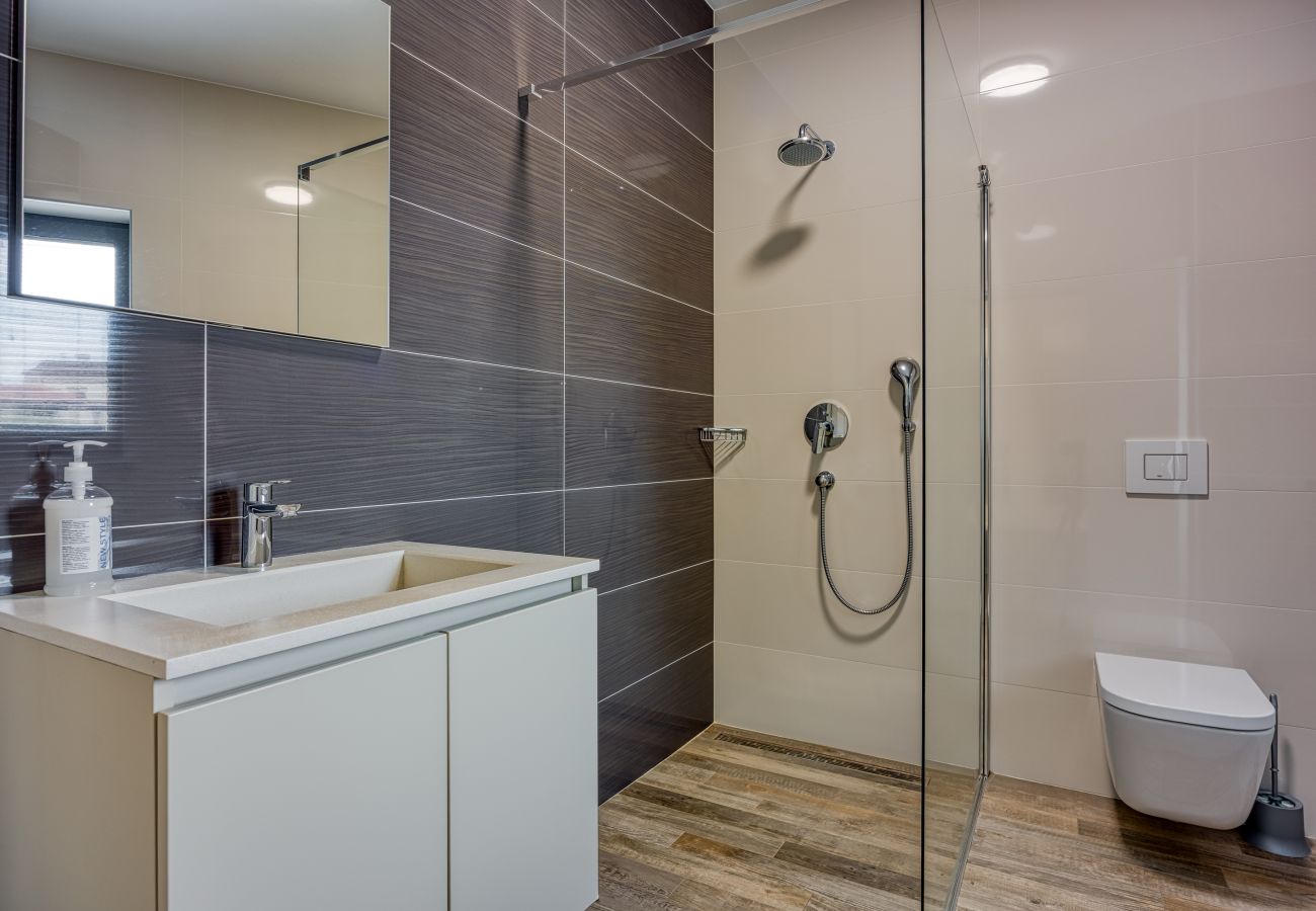 Вилла на Kringa - Villa Nada for 8 persons in Central Istria with 55 m2 pool, wellness & free bikes