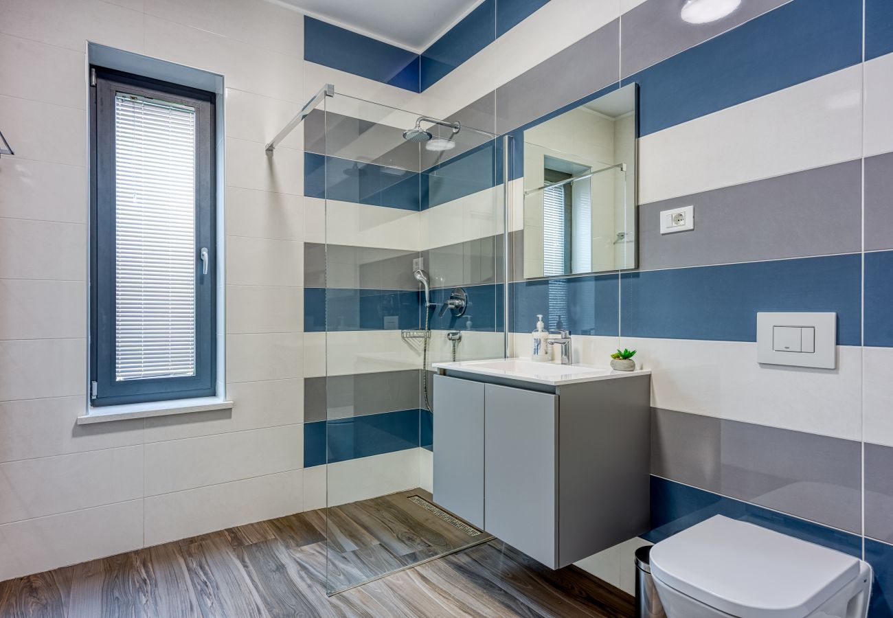 Вилла на Kringa - Villa Nada for 8 persons in Central Istria with 55 m2 pool, wellness & free bikes