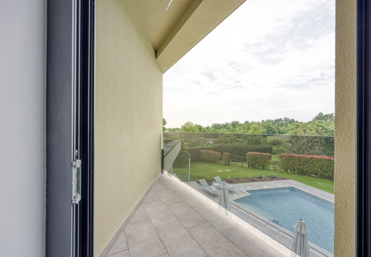 Вилла на Kringa - Villa Nada for 8 persons in Central Istria with 55 m2 pool, wellness & free bikes