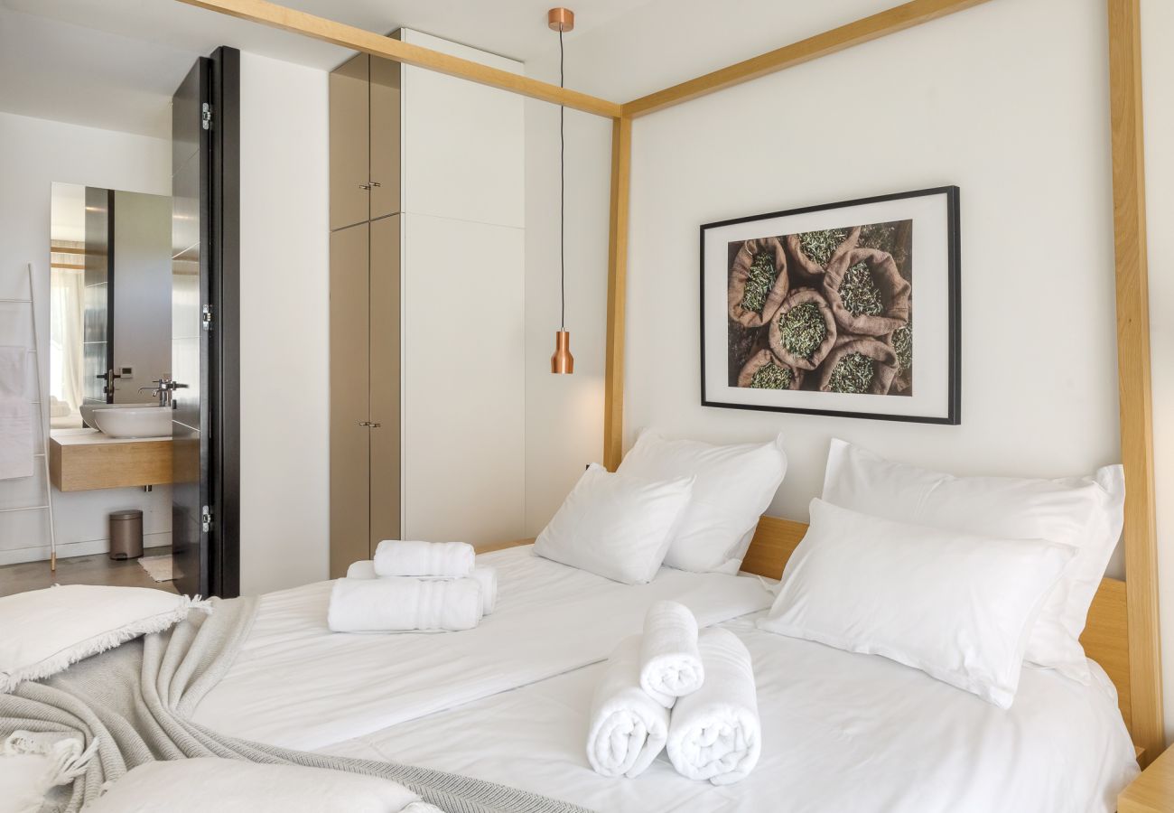 Вилла на Brajkovici - Villa Ox in Central Istria for 14 persons with 56 m2 heated pool, kids playground & large garden