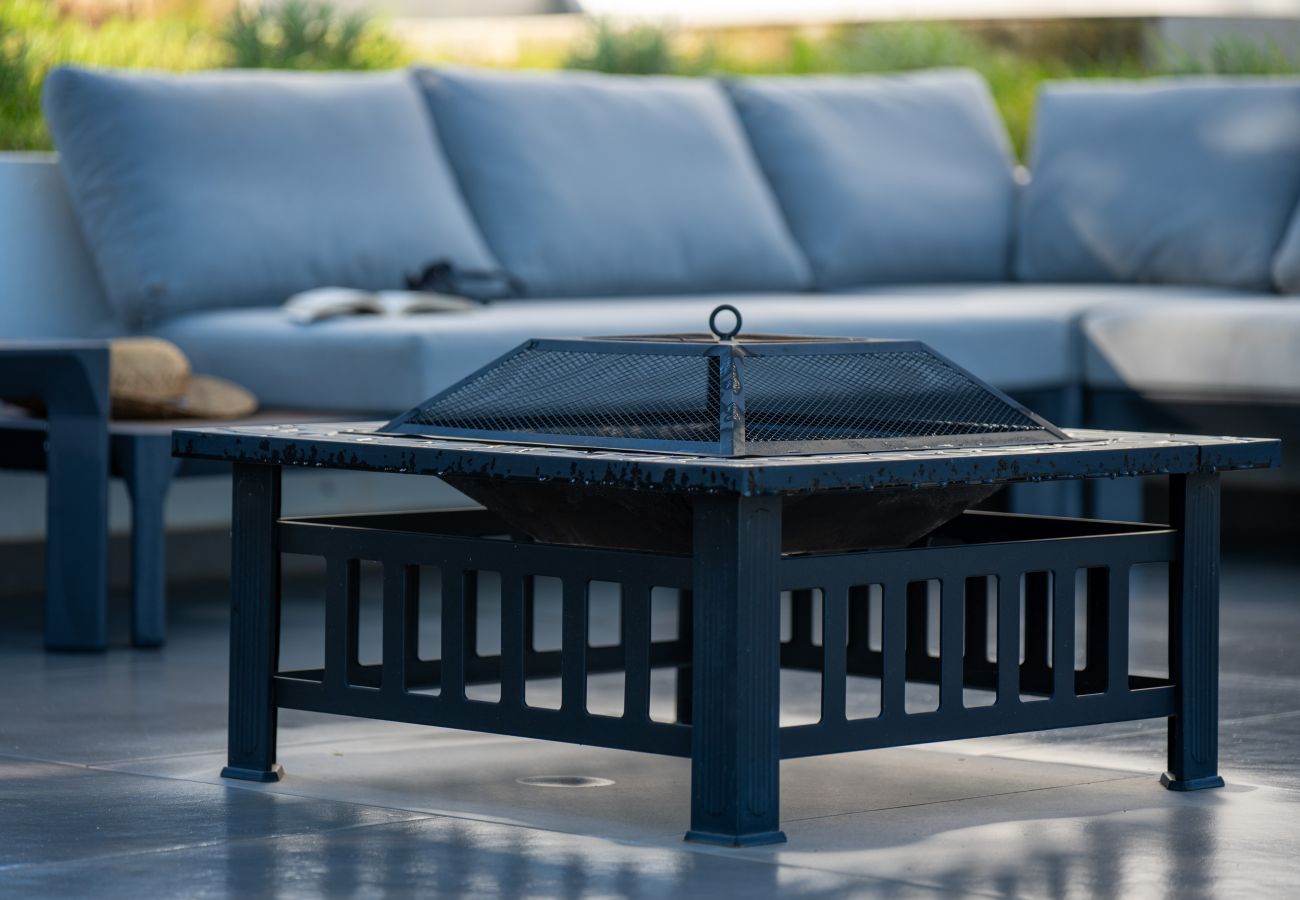 Вилла на Sveta Katarina - Villa Nene near Labin - Rabac for 10 persons with 55 m2 pool, wellness area & large garden