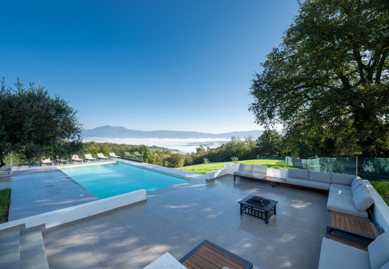 Вилла на Sveta Katarina - Villa Nene near Labin - Rabac for 10 persons with 55 m2 pool, wellness area & large garden