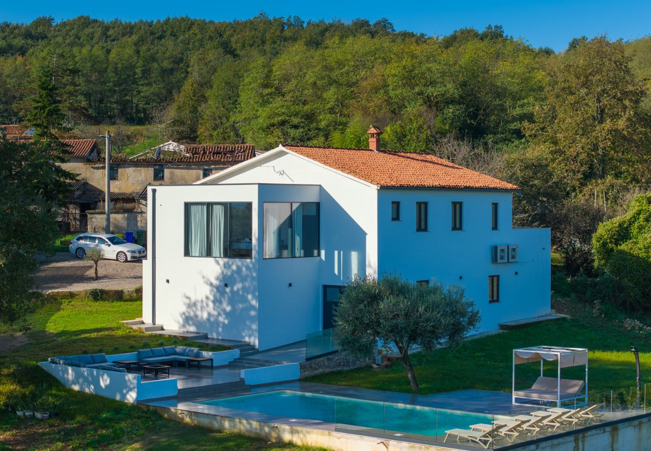 Вилла на Sveta Katarina - Villa Nene near Labin - Rabac for 10 persons with 55 m2 pool, wellness area & large garden