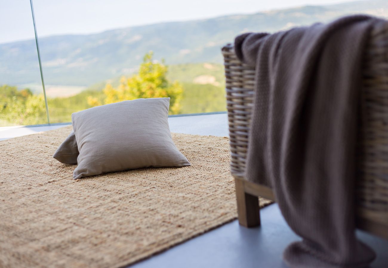 Вилла на Pazin - Villa Vista Zamask for 7 persons near Motovun with 60 m2 heated pool, free bikes & panoramic view