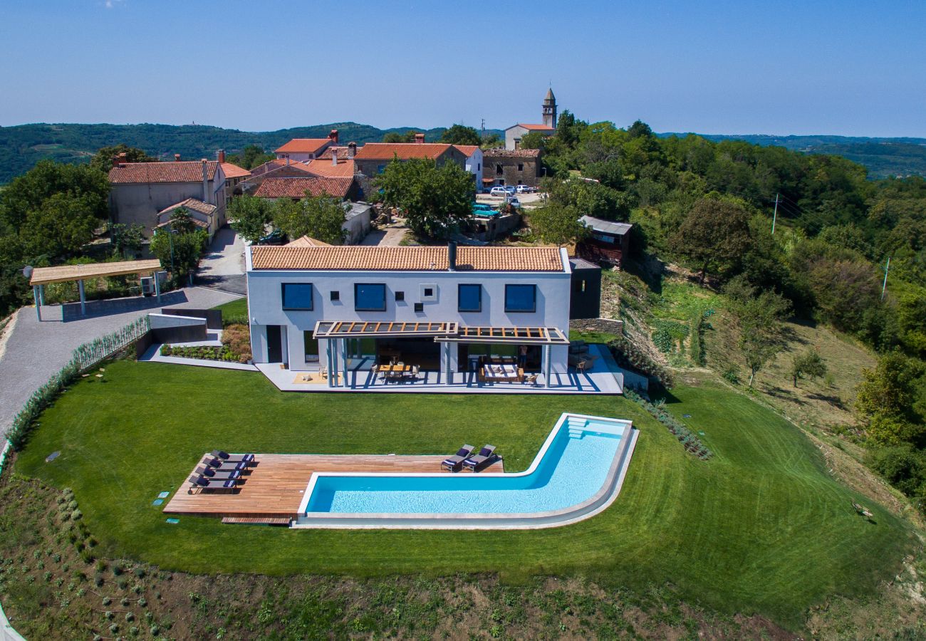 Вилла на Pazin - Villa Vista Zamask for 7 persons near Motovun with 60 m2 heated pool, free bikes & panoramic view