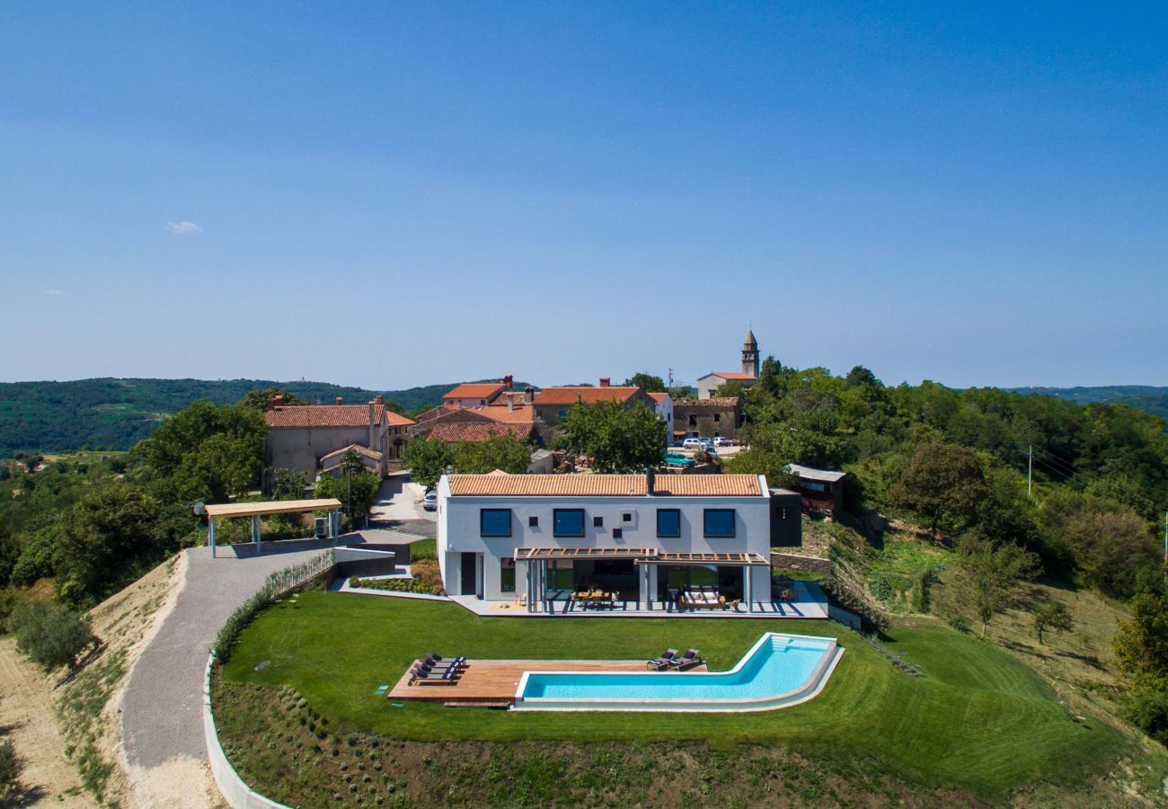 Вилла на Pazin - Villa Vista Zamask for 7 persons near Motovun with 60 m2 heated pool, free bikes & panoramic view