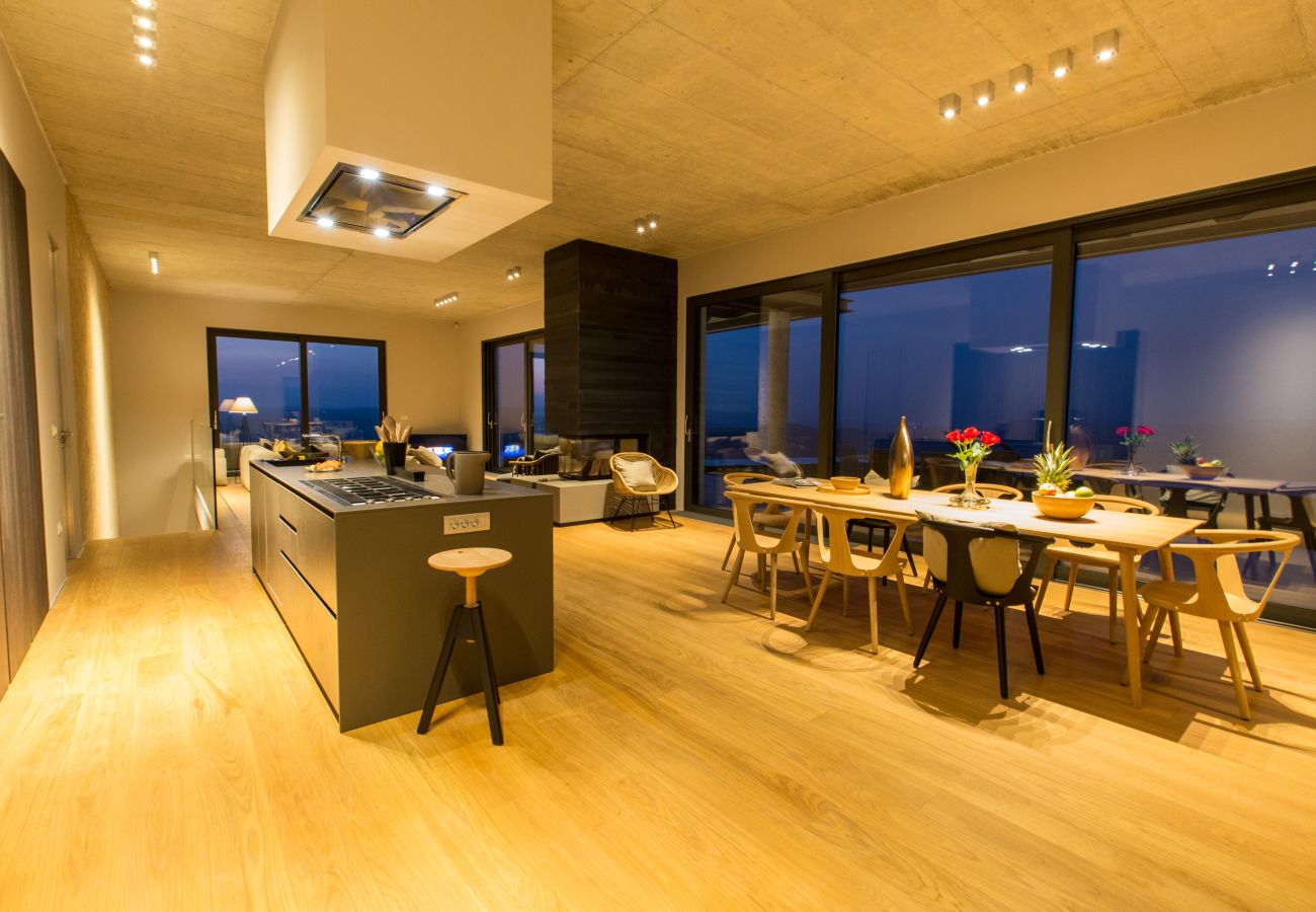 Вилла на Pazin - Villa Vista Zamask for 7 persons near Motovun with 60 m2 heated pool, free bikes & panoramic view