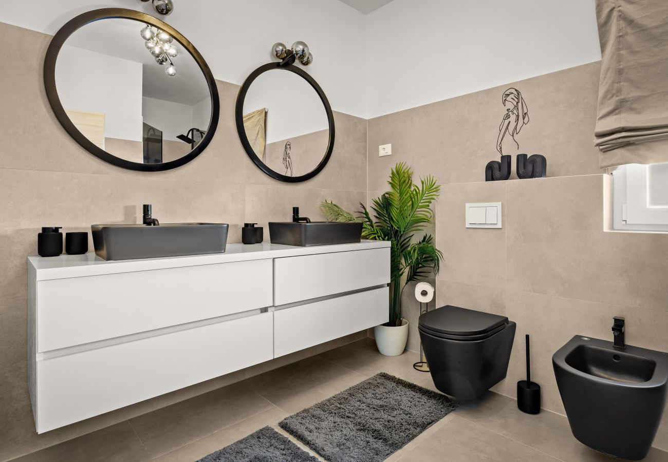 Вилла на Buje - Villa Renci near Umag for 8 persons with 30 m2 private heated pool