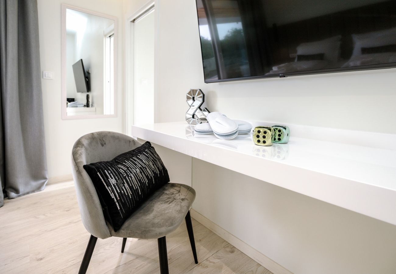 Вилла на Vrecari - Villa Sonia near Labin - Rabac for 8 persons with 40 m2 heated pool, wellness & kids playground