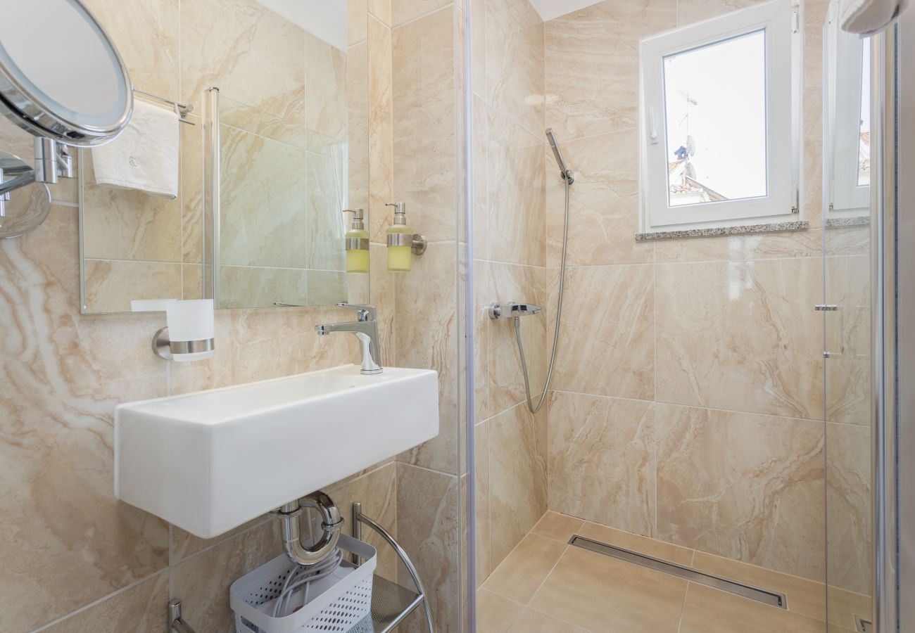Вилла на Matohanci - Villa Beauty near Rovinj for 7 people with 55 m2 private heated pool, wellness & kids playground