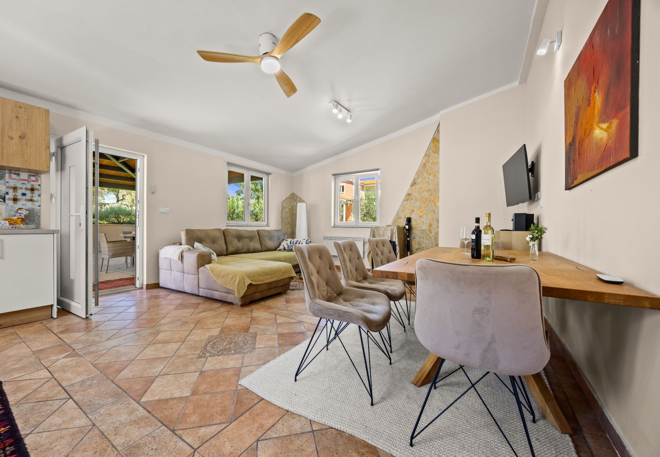 Вилла на Vodnjan - Majmajola Garden Villa for 14 persons near Pula with kids playground, sauna & large garden