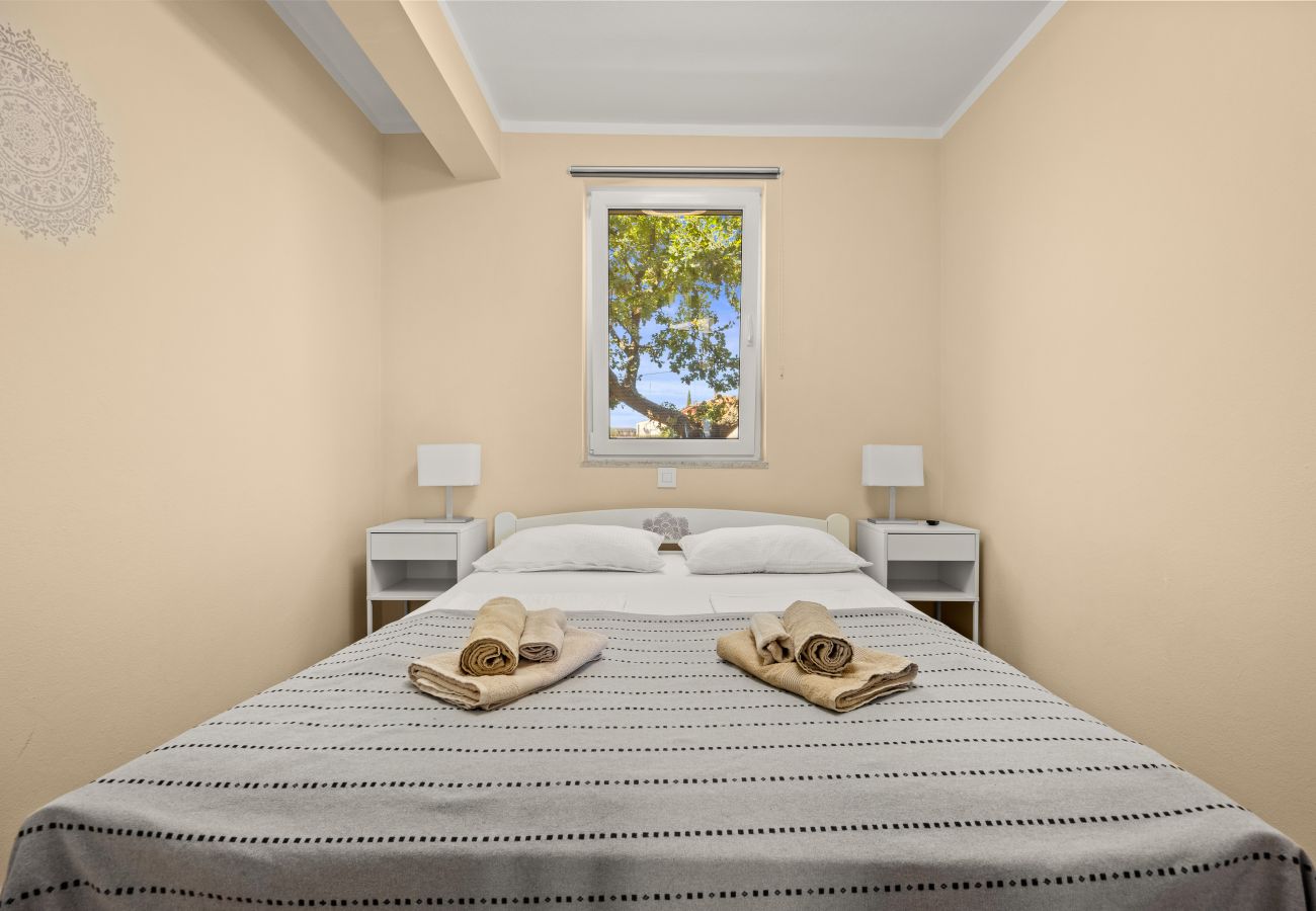 Вилла на Vodnjan - Majmajola Garden Villa for 14 persons near Pula with kids playground, sauna & large garden