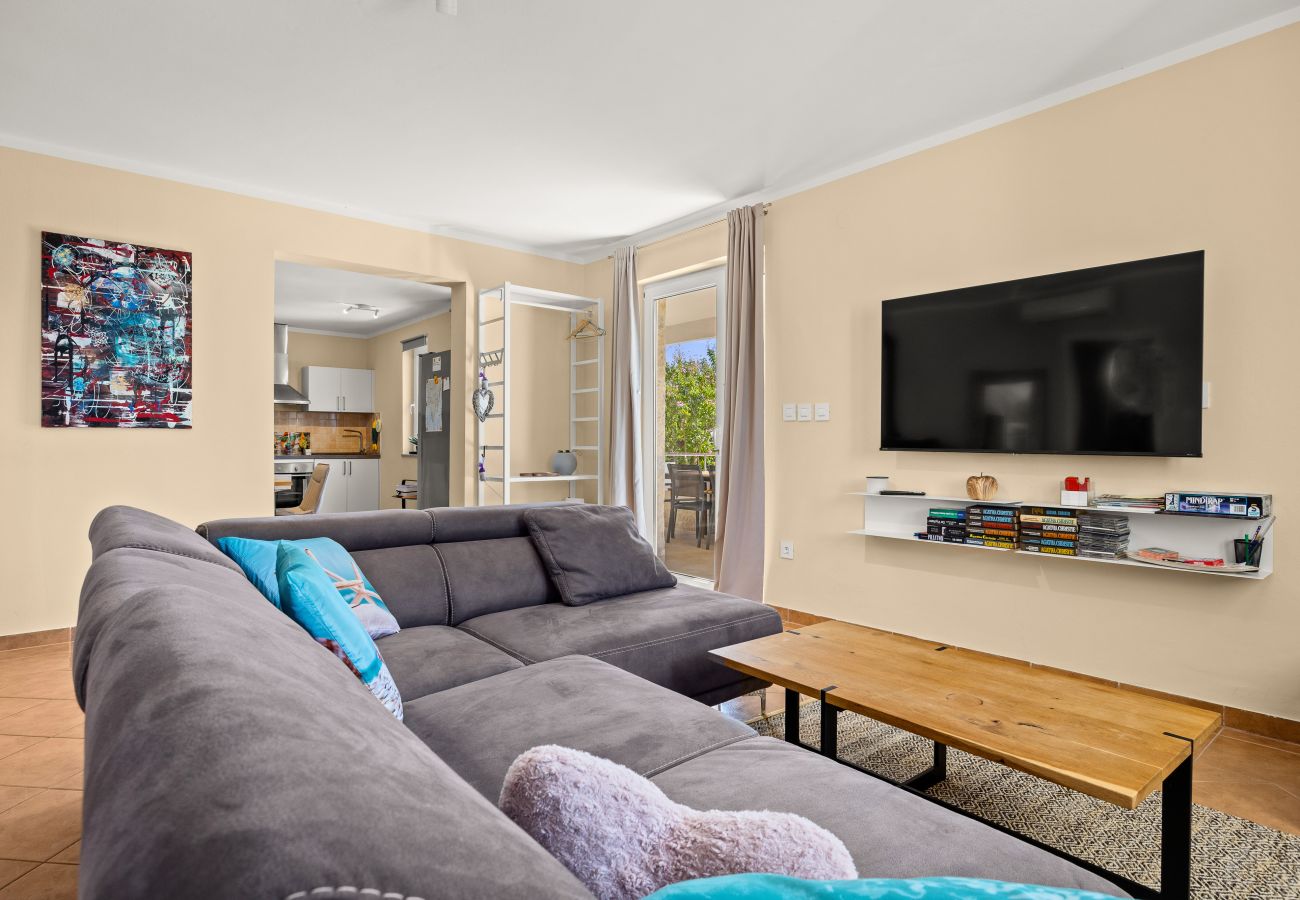 Вилла на Vodnjan - Majmajola Garden Villa for 14 persons near Pula with kids playground, sauna & large garden