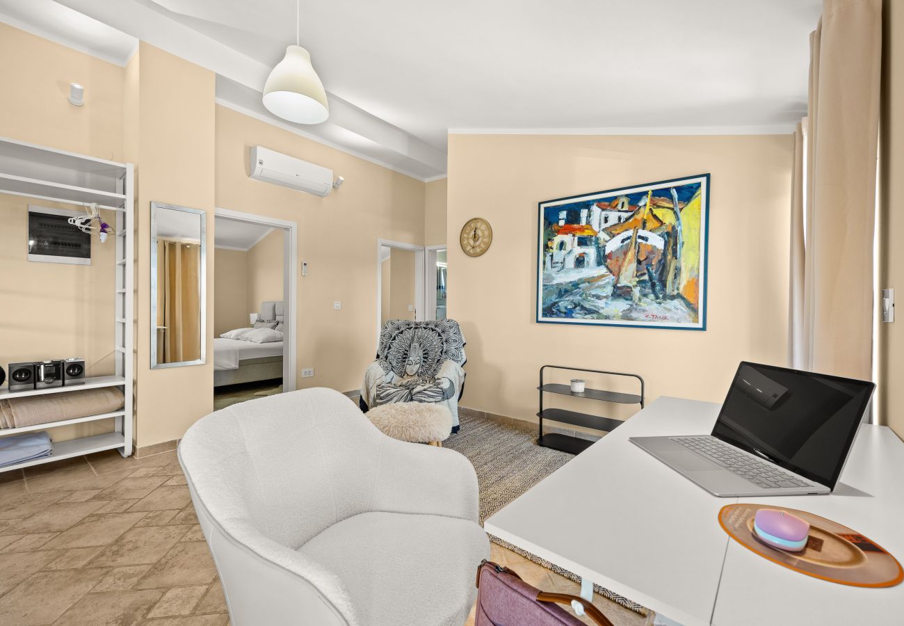 Вилла на Vodnjan - Majmajola Garden Villa for 14 persons near Pula with kids playground, sauna & large garden