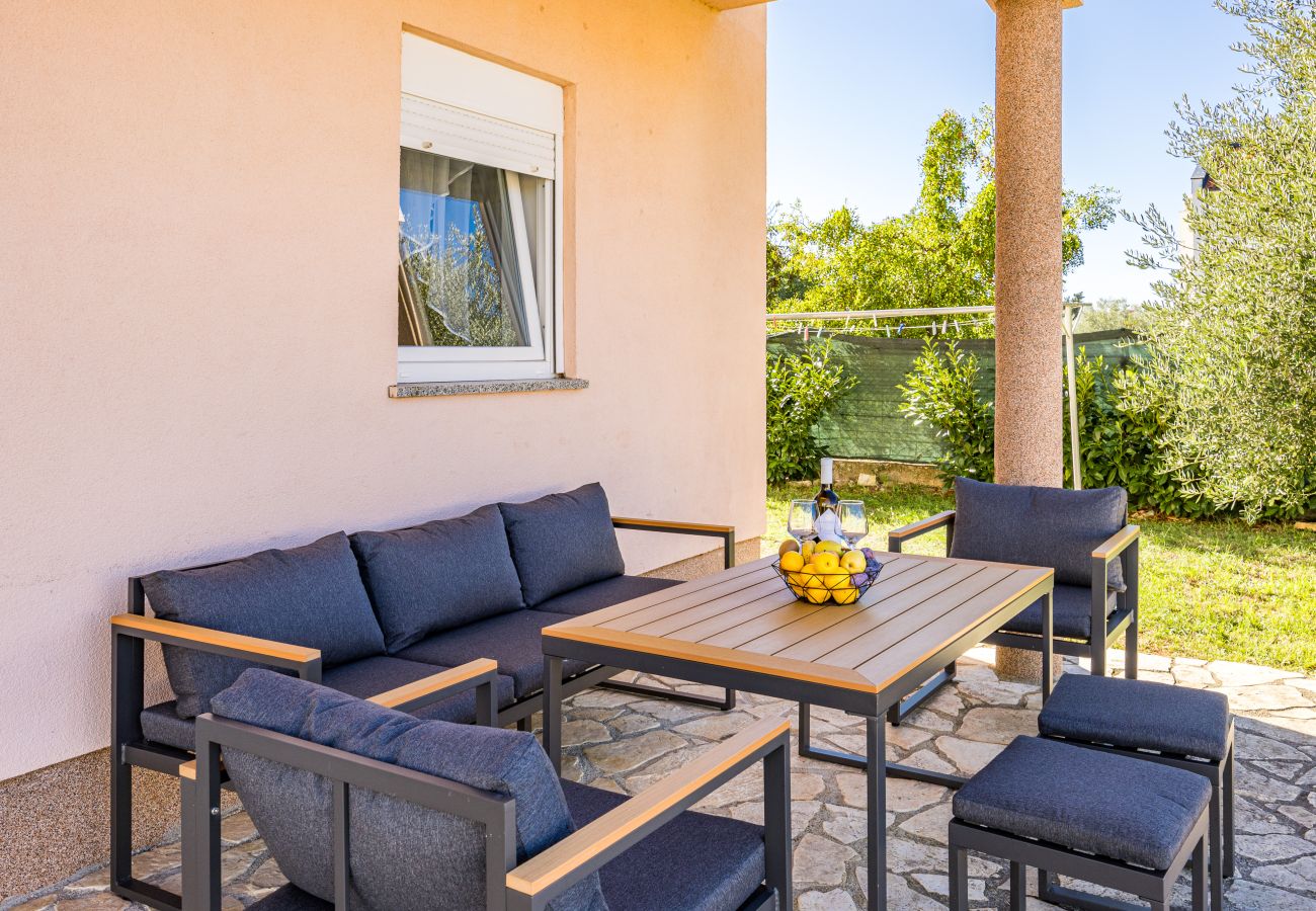 Вилла на Peroj - Villa Almare for 10 persons near Fažana with private pool, sea view, kids playground & 900 meters from beach